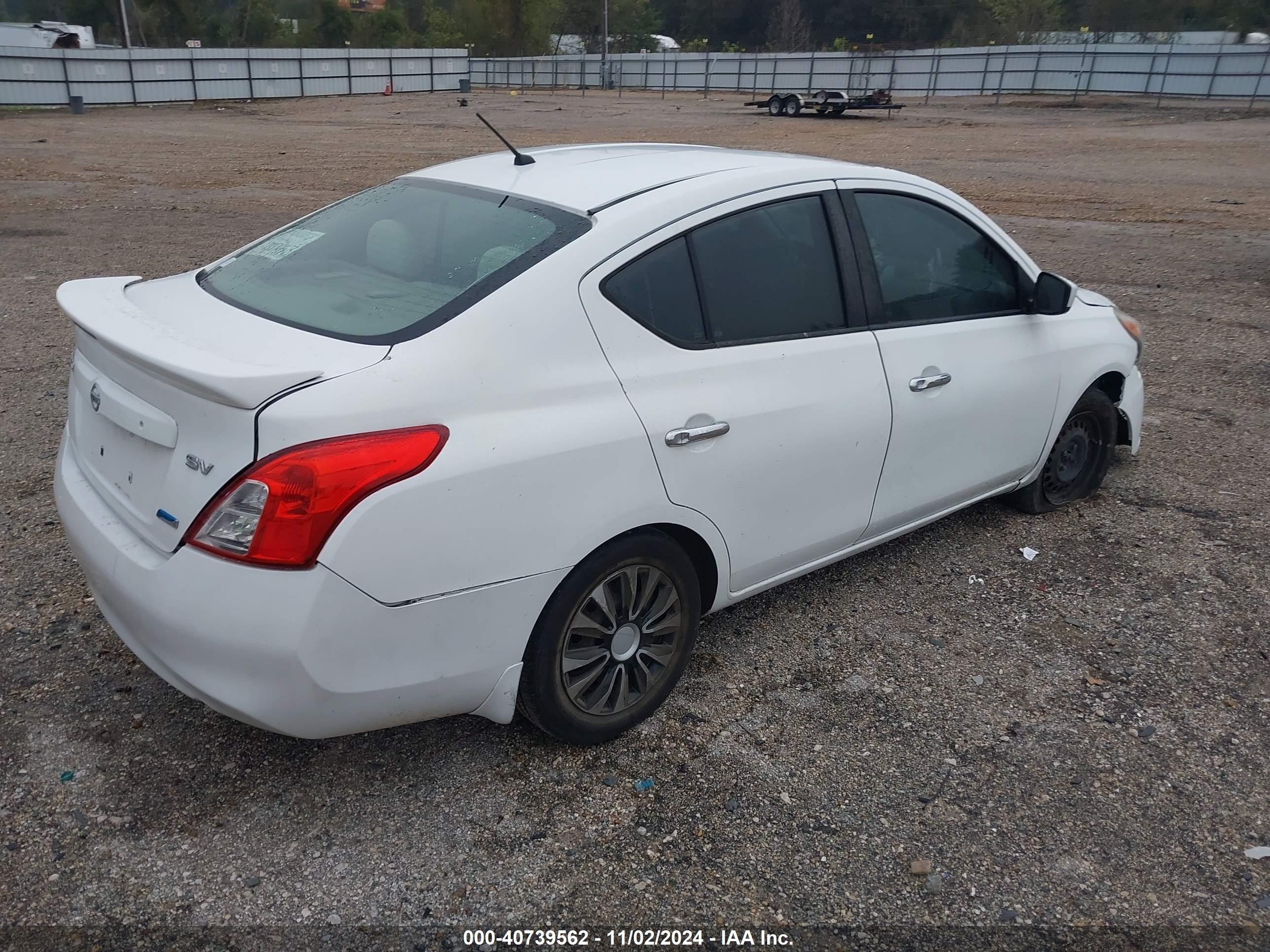 2015 Nissan Versa 1.6 Sv White vin: 3N1CN7AP6FL871292