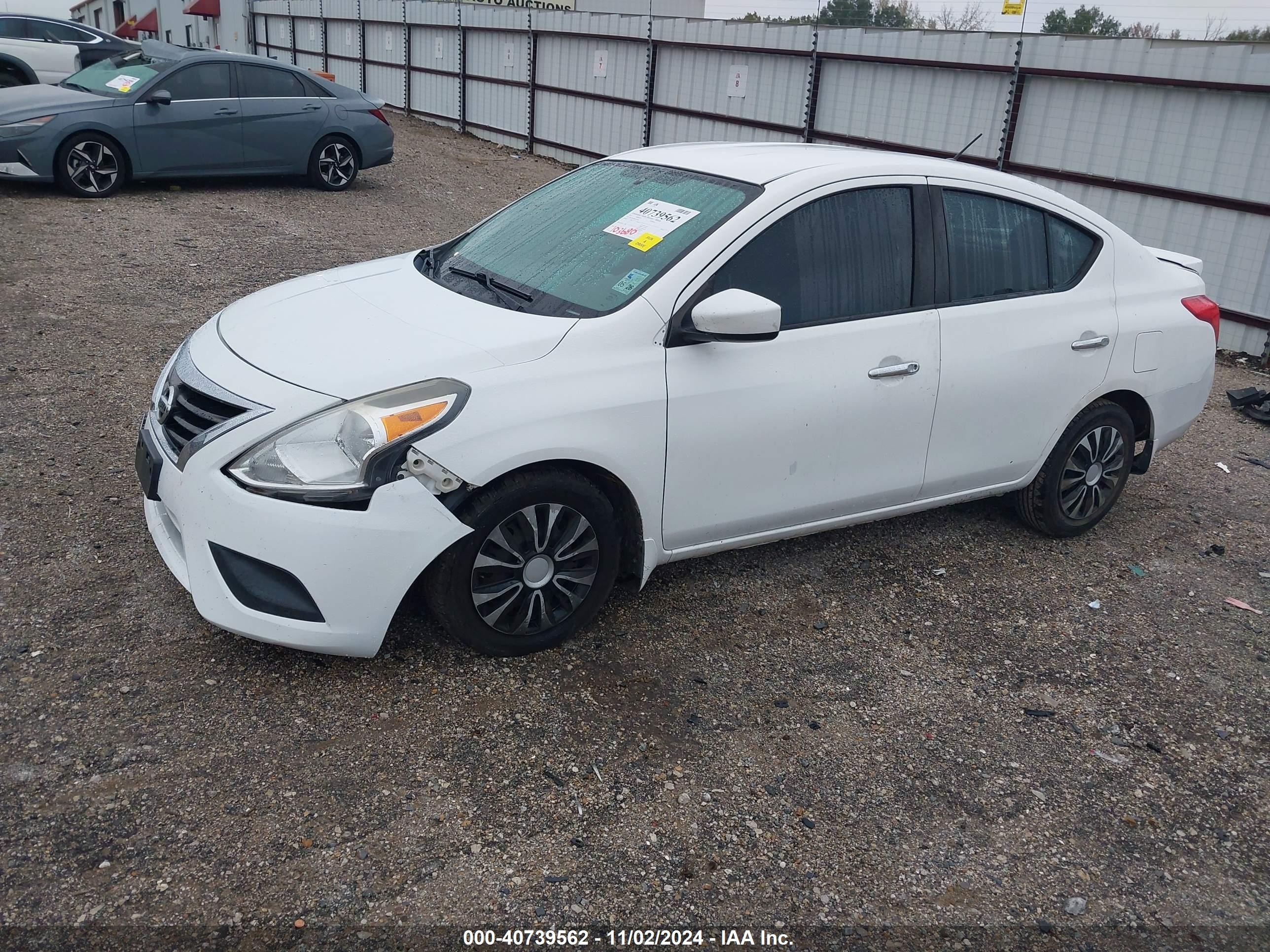 2015 Nissan Versa 1.6 Sv White vin: 3N1CN7AP6FL871292