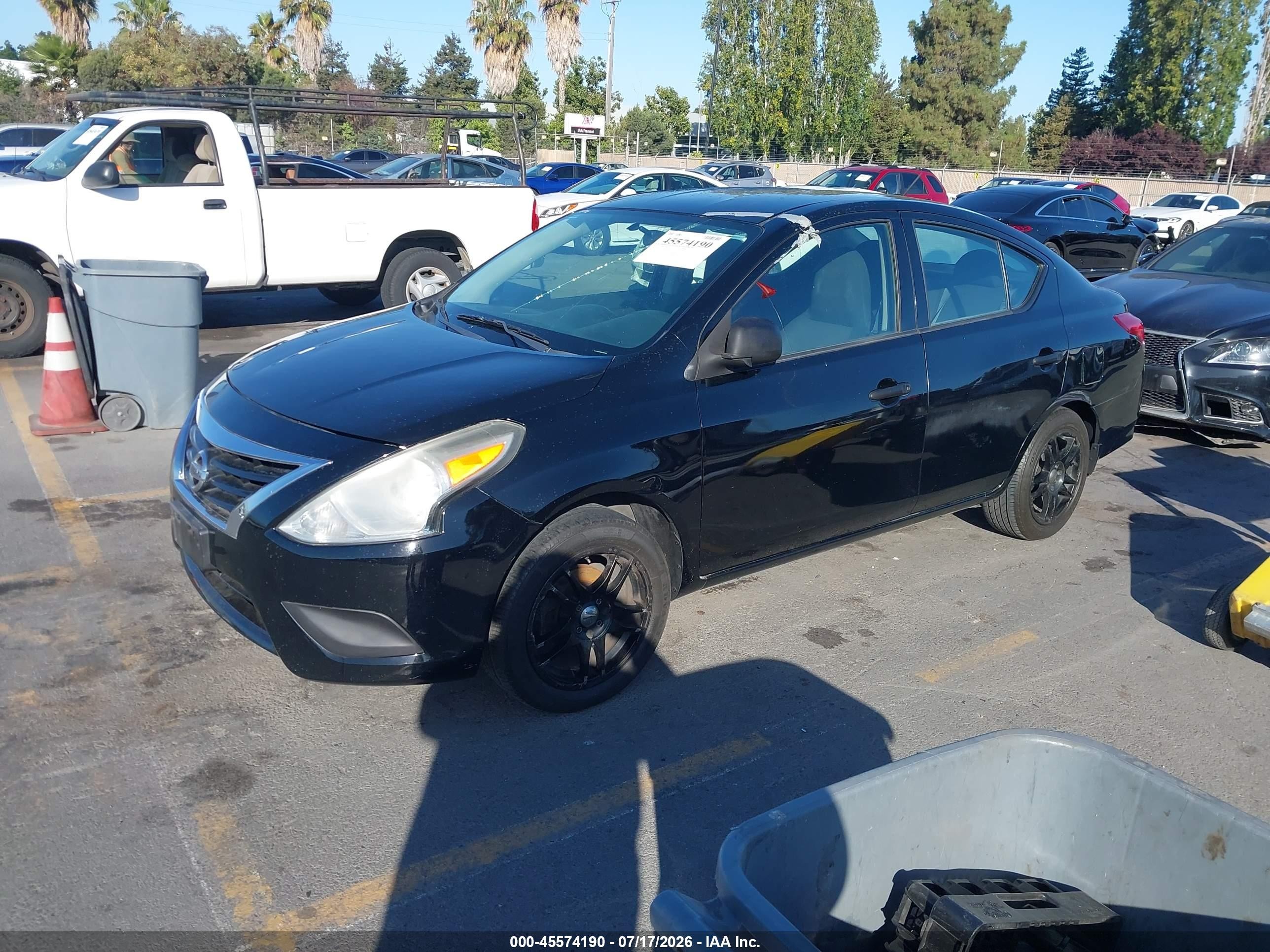 2015 Nissan Versa 1.6 S Black vin: 3N1CN7AP6FL907708