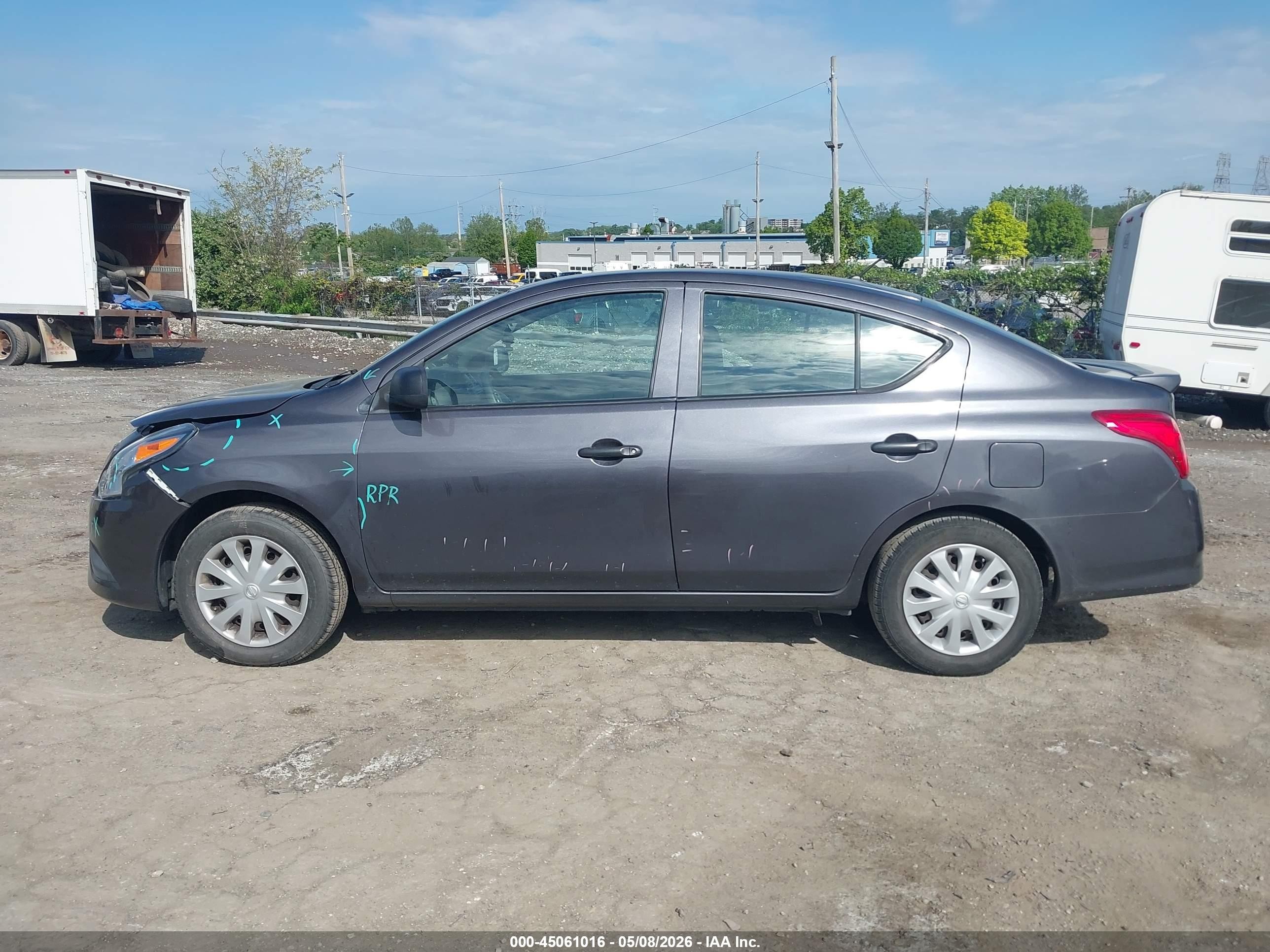 2015 Nissan Versa 1.6 S+ Gray vin: 3N1CN7AP6FL916442