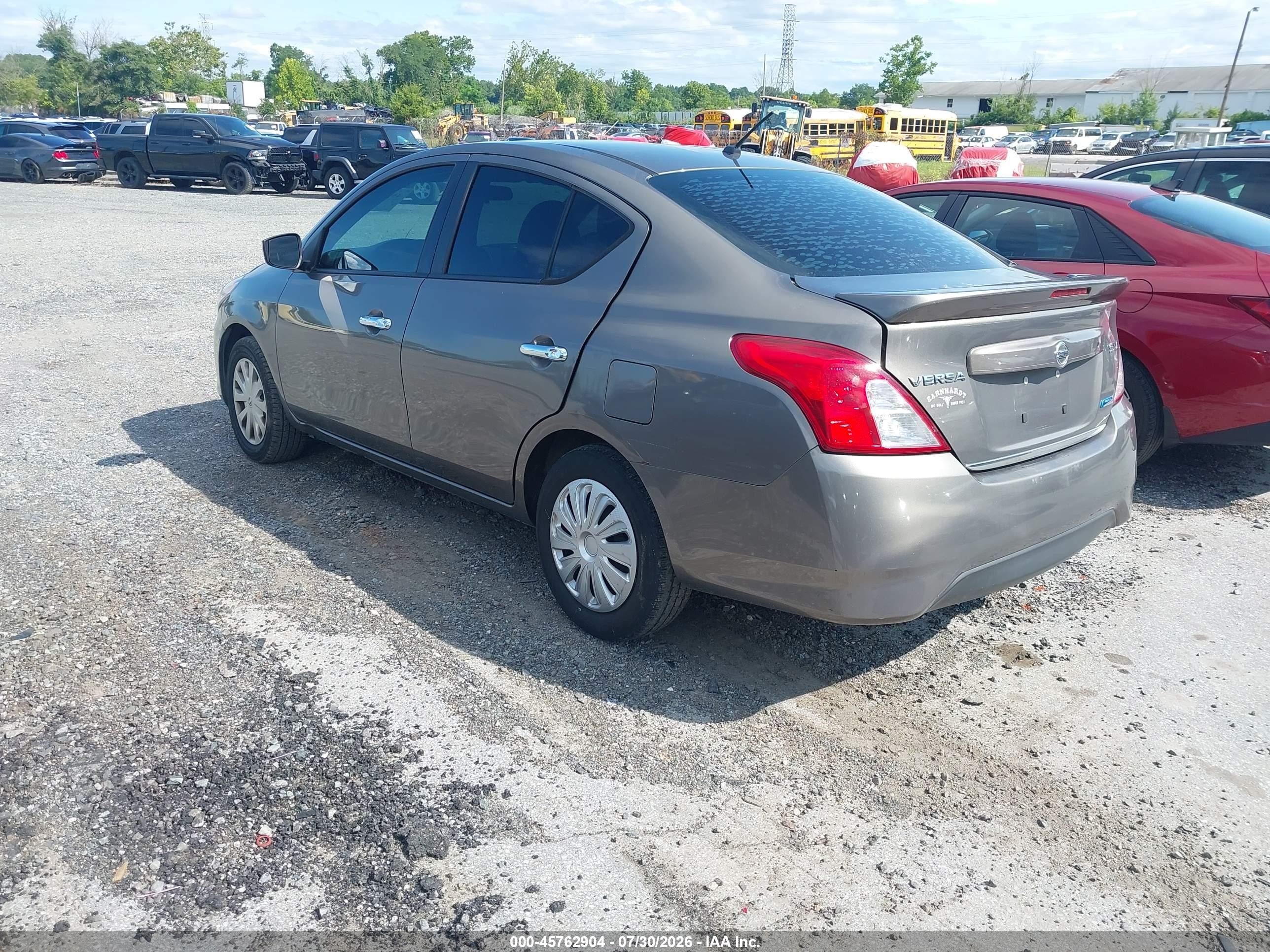2015 Nissan Versa 1.6 Sv Brown vin: 3N1CN7AP6FL954849