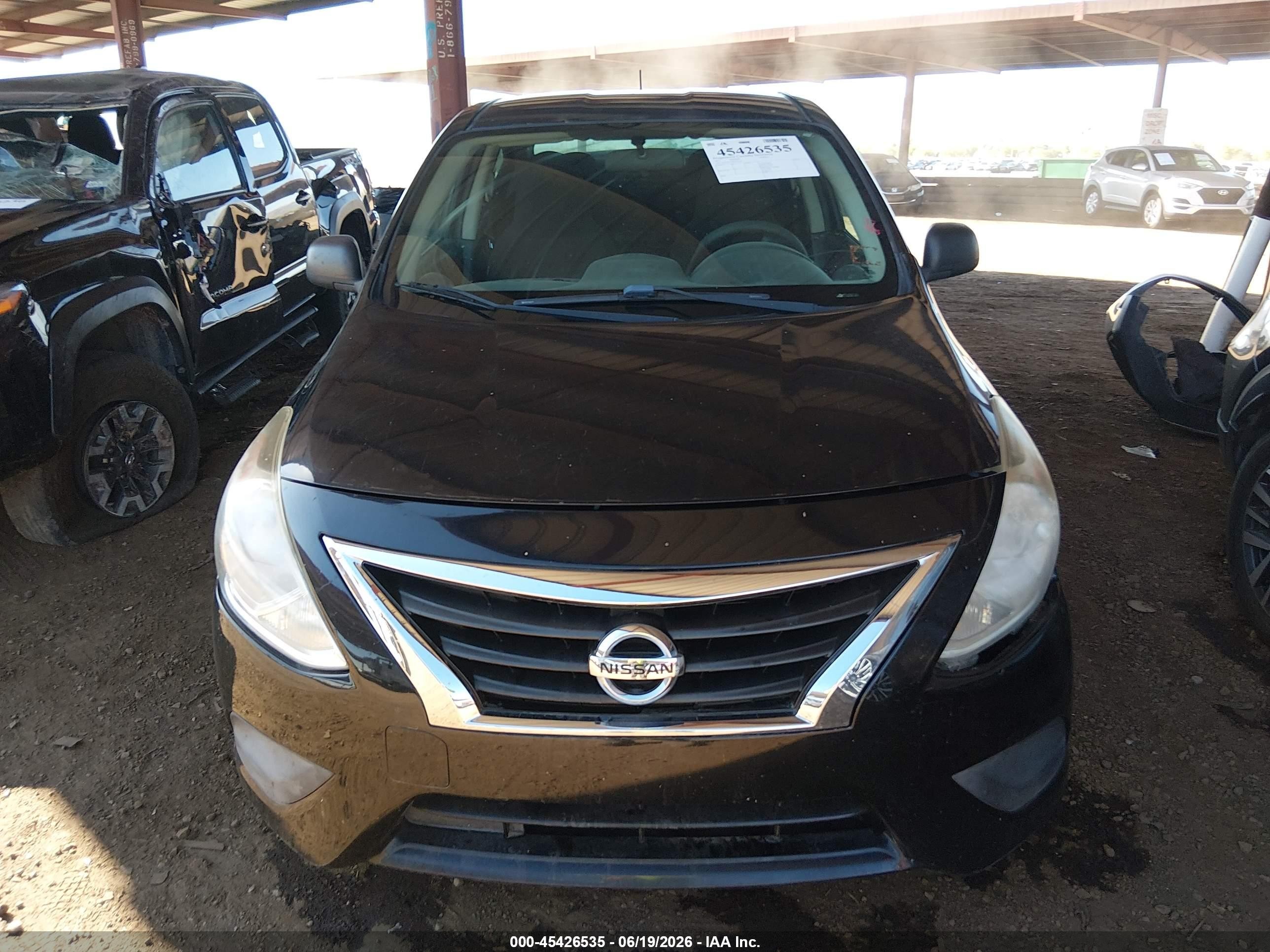 2015 Nissan Versa 1.6 S Black vin: 3N1CN7AP6FL957508