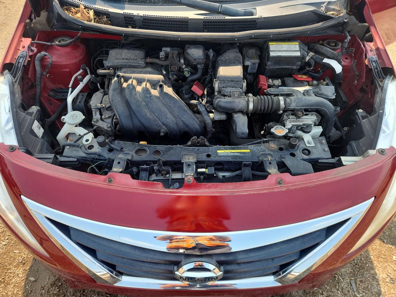 2016 Nissan Versa 1.6 Sv Red vin: 3N1CN7AP6GL871679