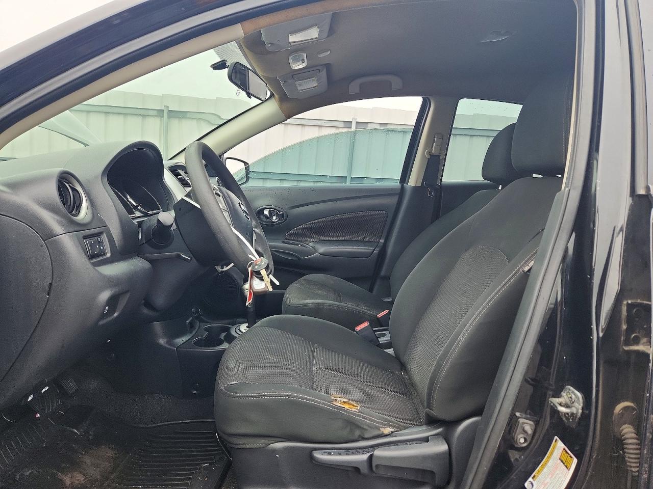 2017 Nissan Versa 1.6 Sv Черный vin: 3N1CN7AP6HL895885