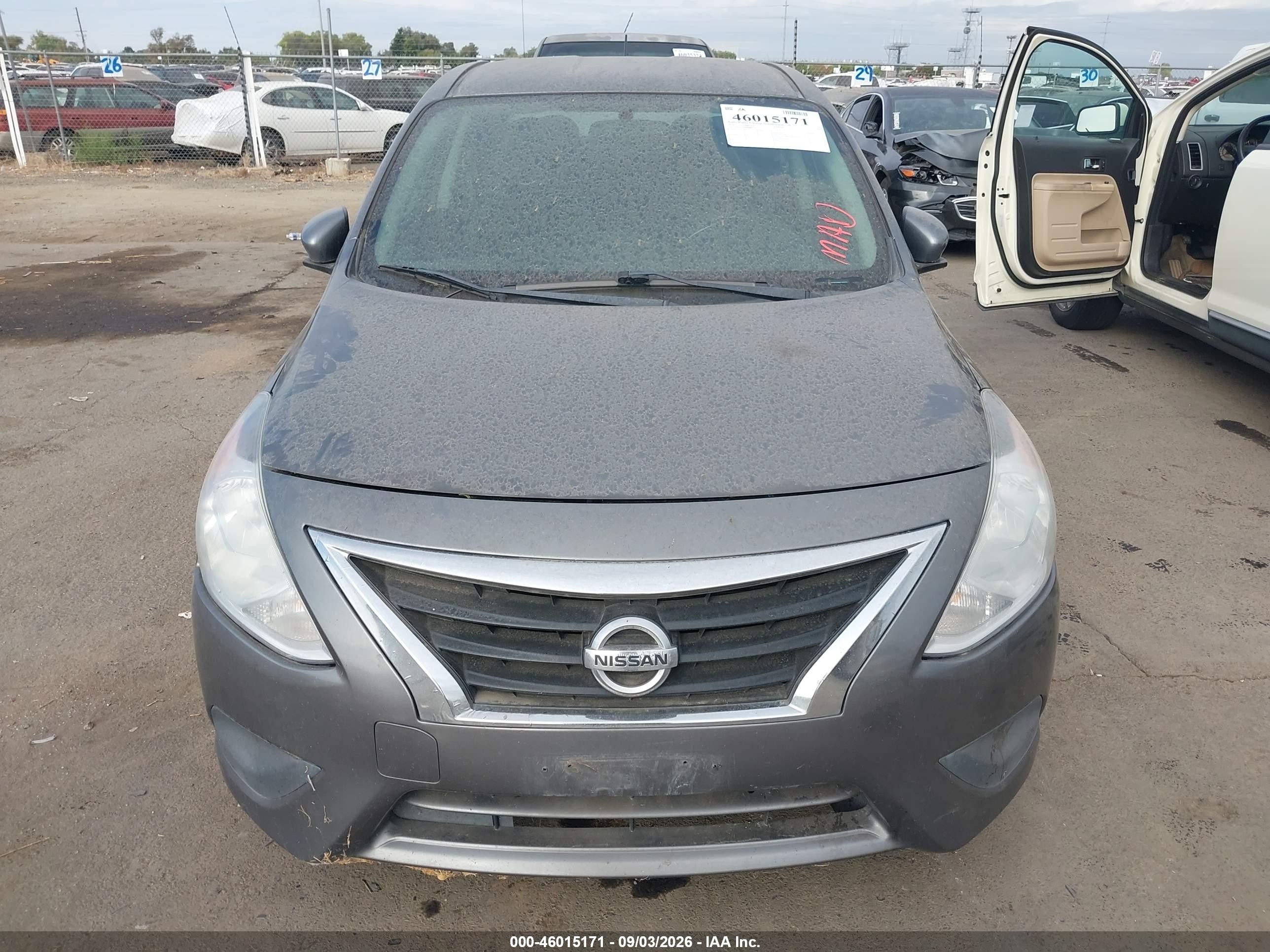 2019 Nissan Versa 1.6 Sv Gray vin: 3N1CN7AP6KL820773