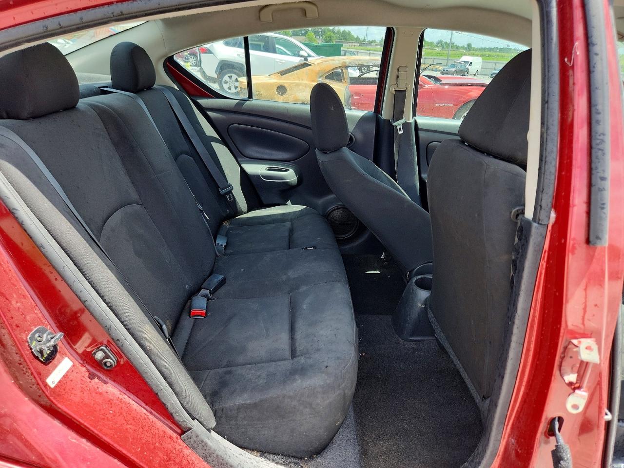 2019 Nissan Versa S Plus Red vin: 3N1CN7AP6KL830154
