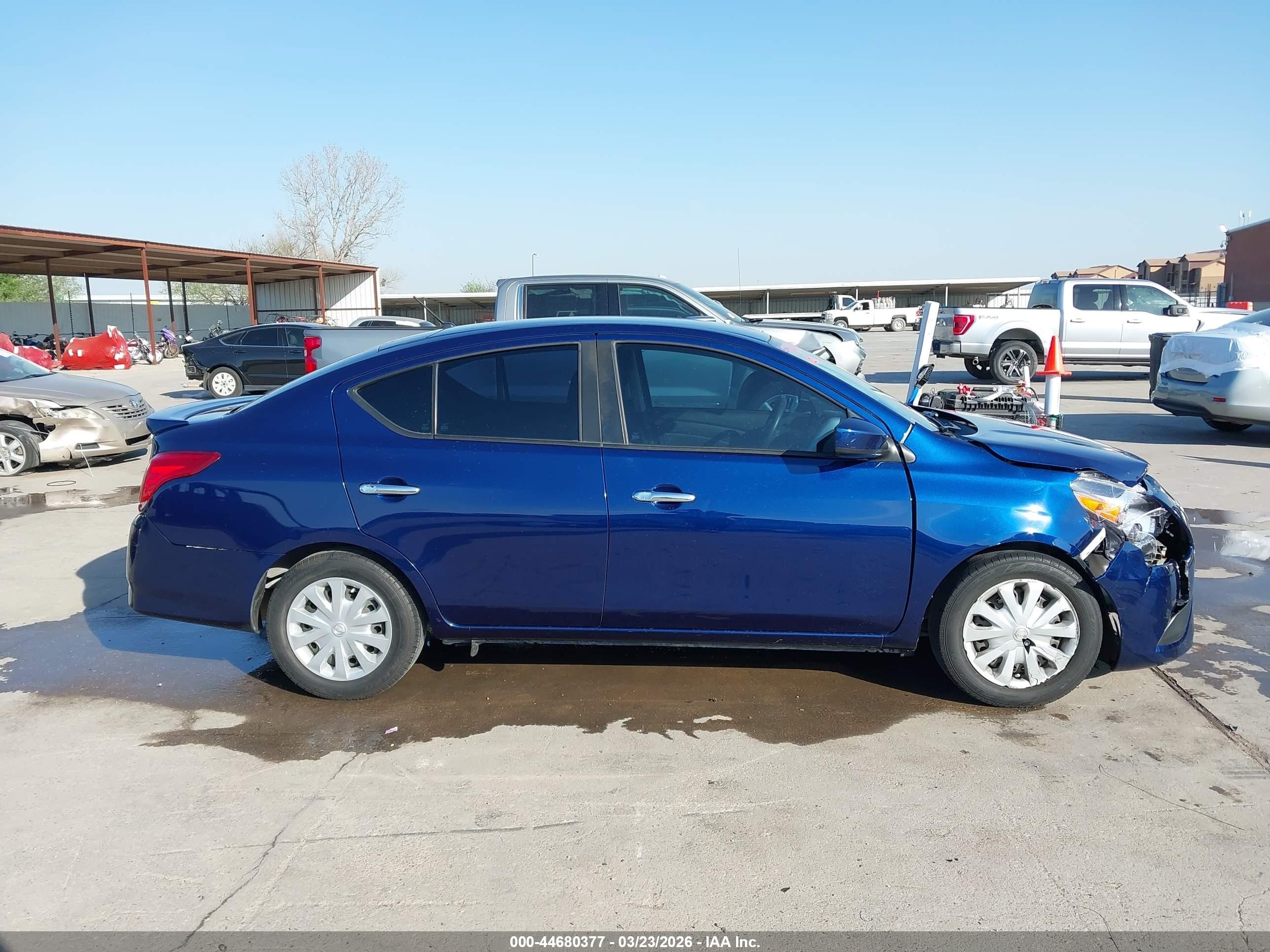 2019 Nissan Versa 1.6 Sv Blue vin: 3N1CN7AP6KL848749