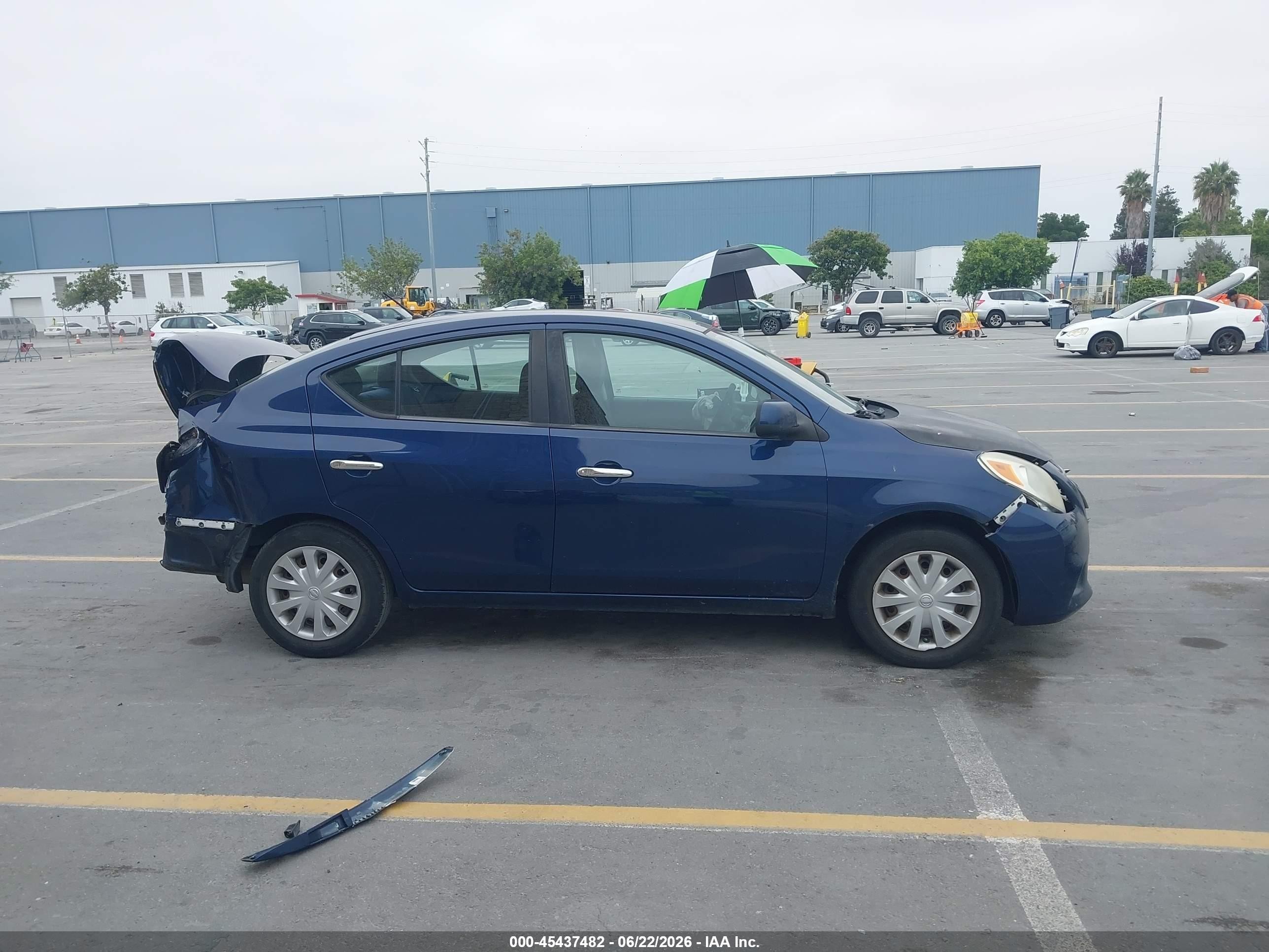 2012 Nissan Versa 1.6 Sv Blue vin: 3N1CN7AP7CL855274