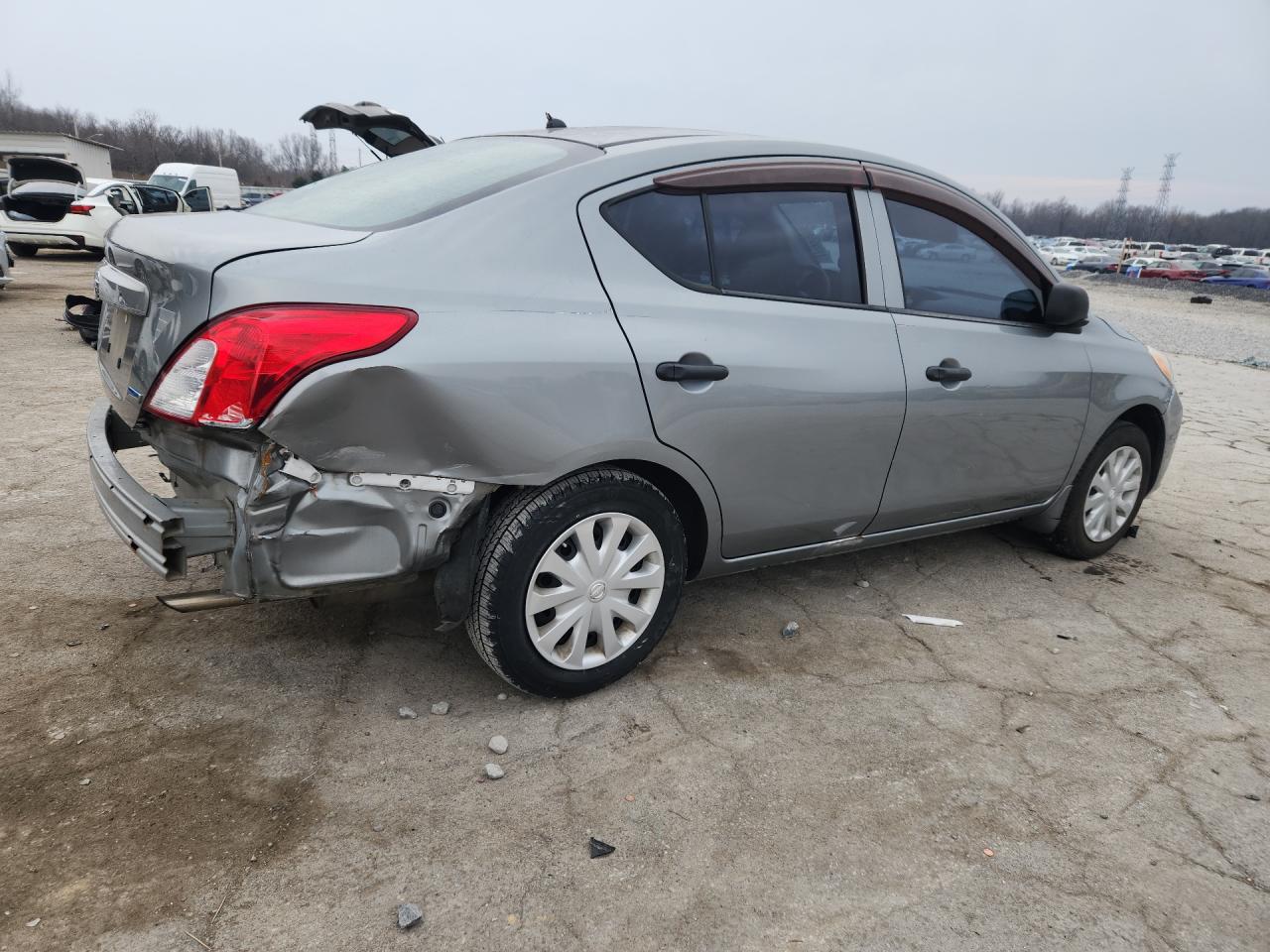 2012 Nissan Versa 1.6 S Белый vin: 3N1CN7AP7CL861642 Damage: Right Tail Light, Broken, Replacement Required