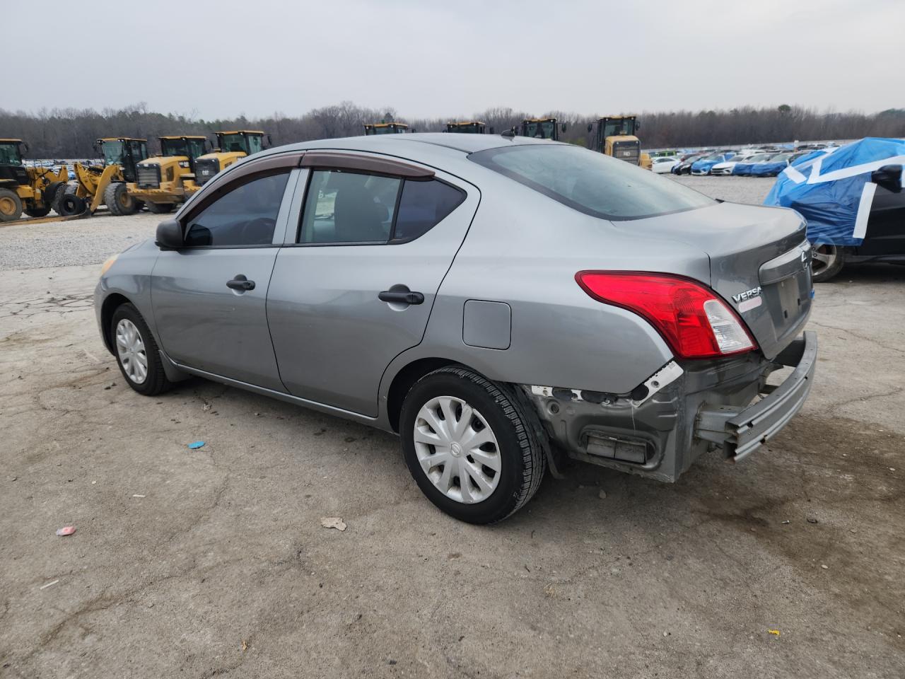 2012 Nissan Versa 1.6 S Белый vin: 3N1CN7AP7CL861642 Damage: Left Front Door, Dent(S) W/ Paint Dmg, 1 To 2 Inches