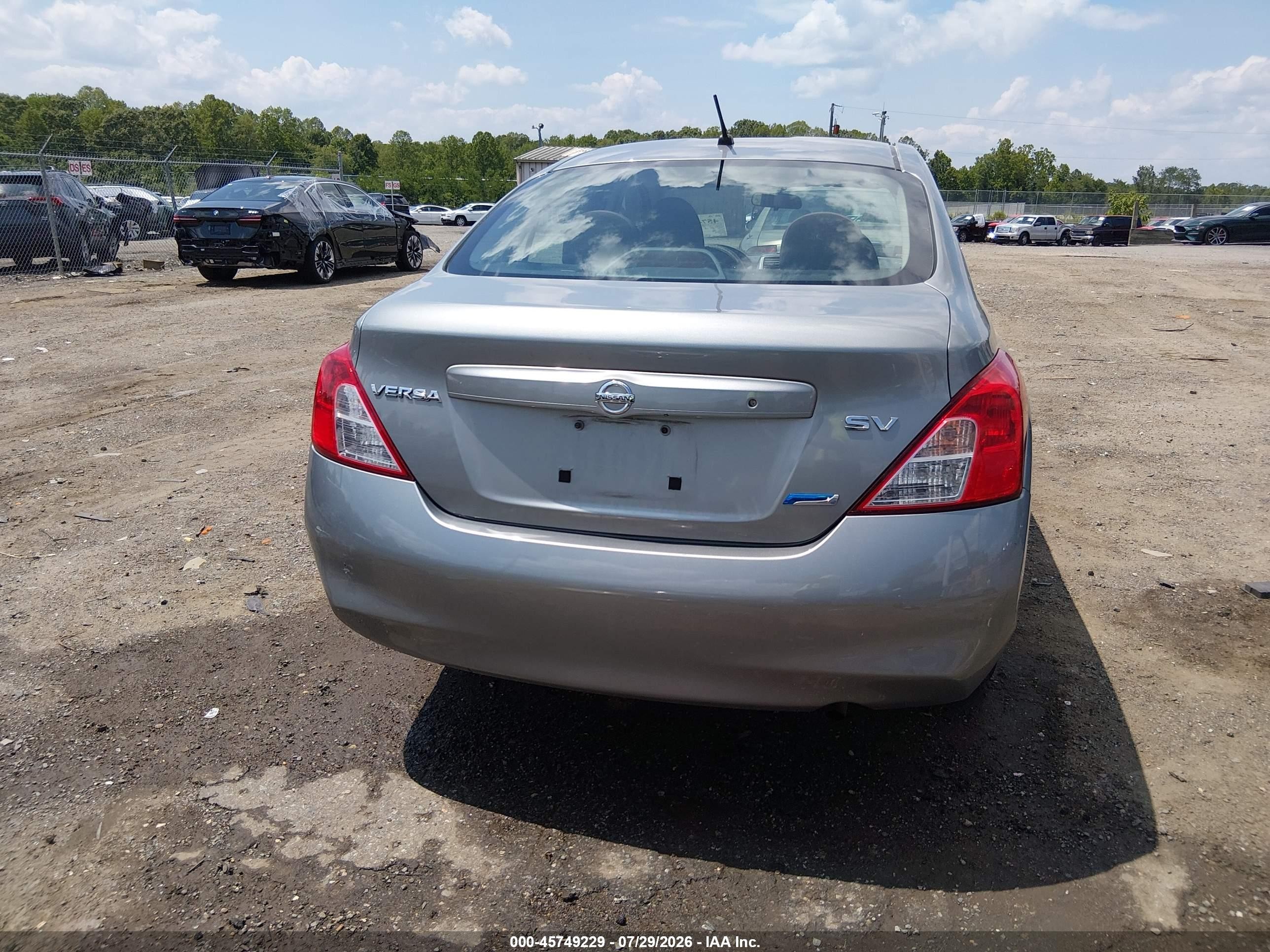 2012 Nissan Versa 1.6 Sv Gray vin: 3N1CN7AP7CL885116