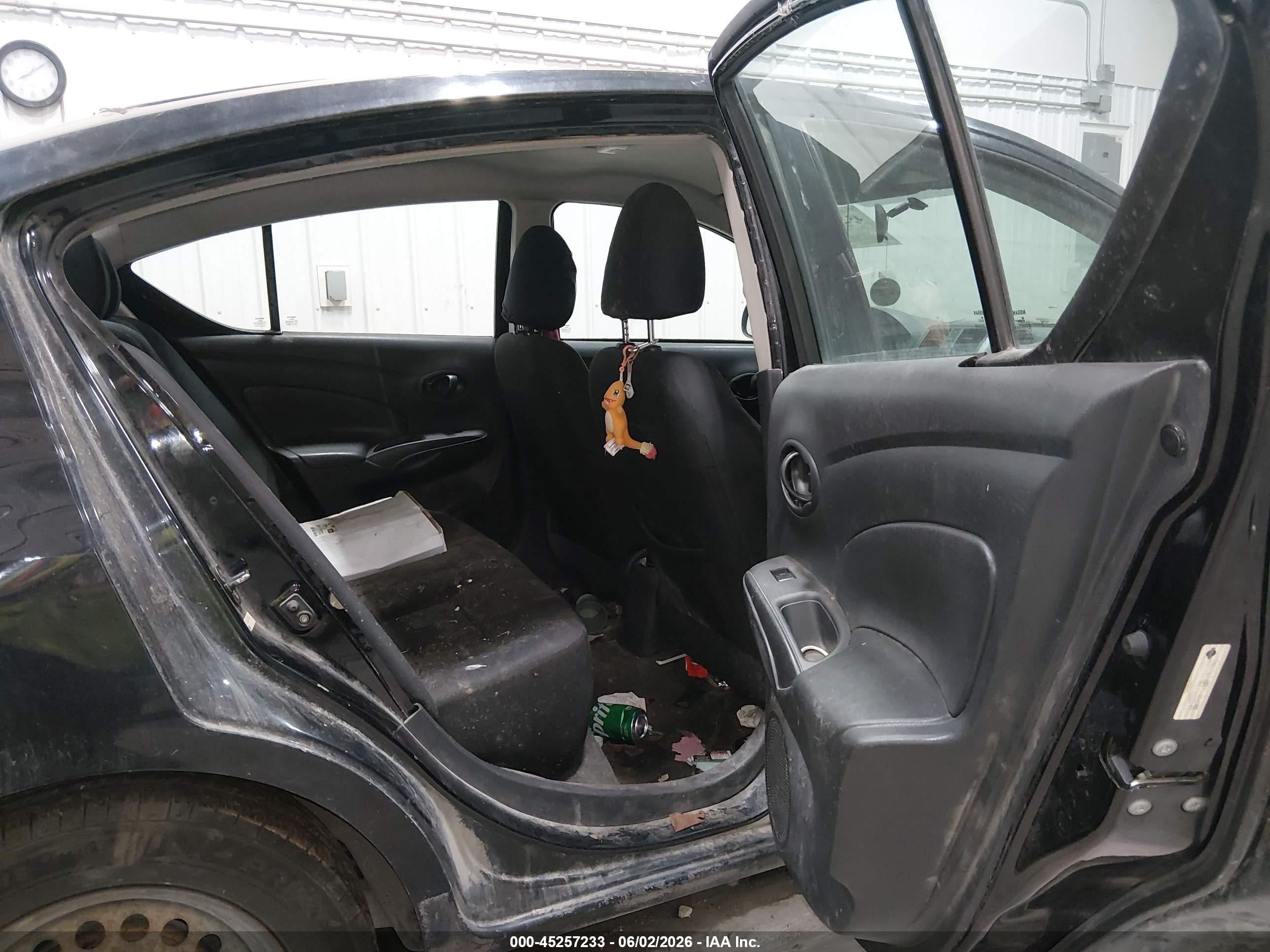 2012 Nissan Versa 1.6 Sv Black vin: 3N1CN7AP7CL894205