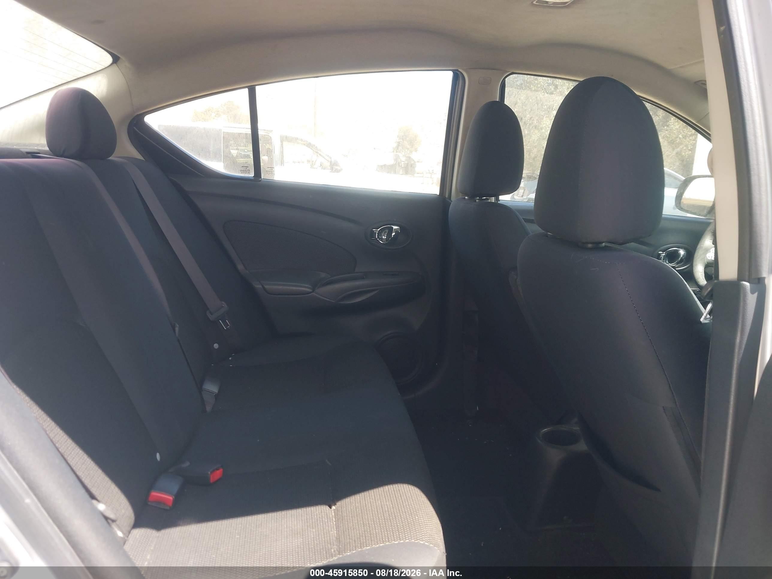 2013 Nissan Versa 1.6 Sv Silver vin: 3N1CN7AP7DL885649