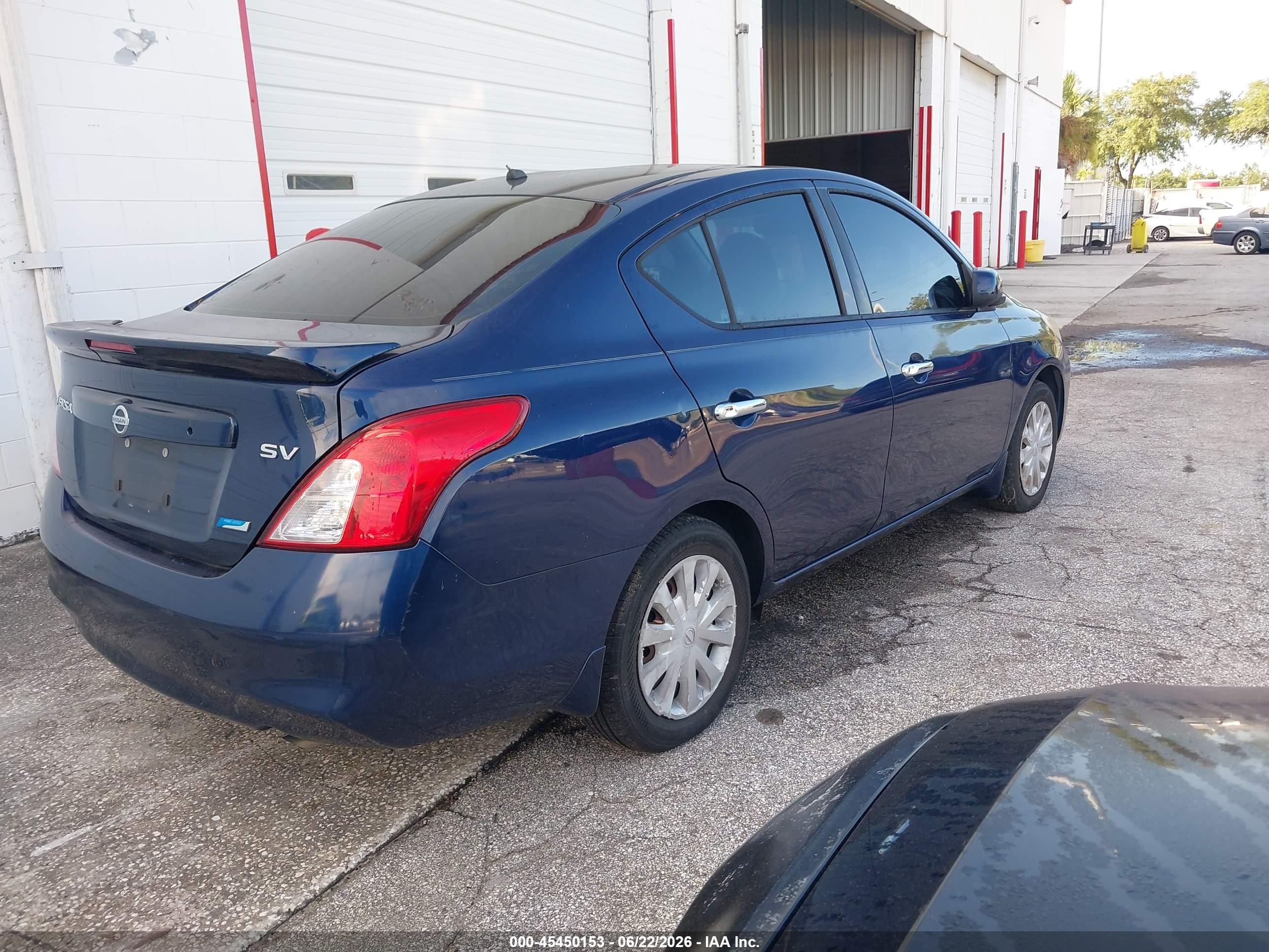 2014 Nissan Versa 1.6 Sv Blue vin: 3N1CN7AP7EL813237