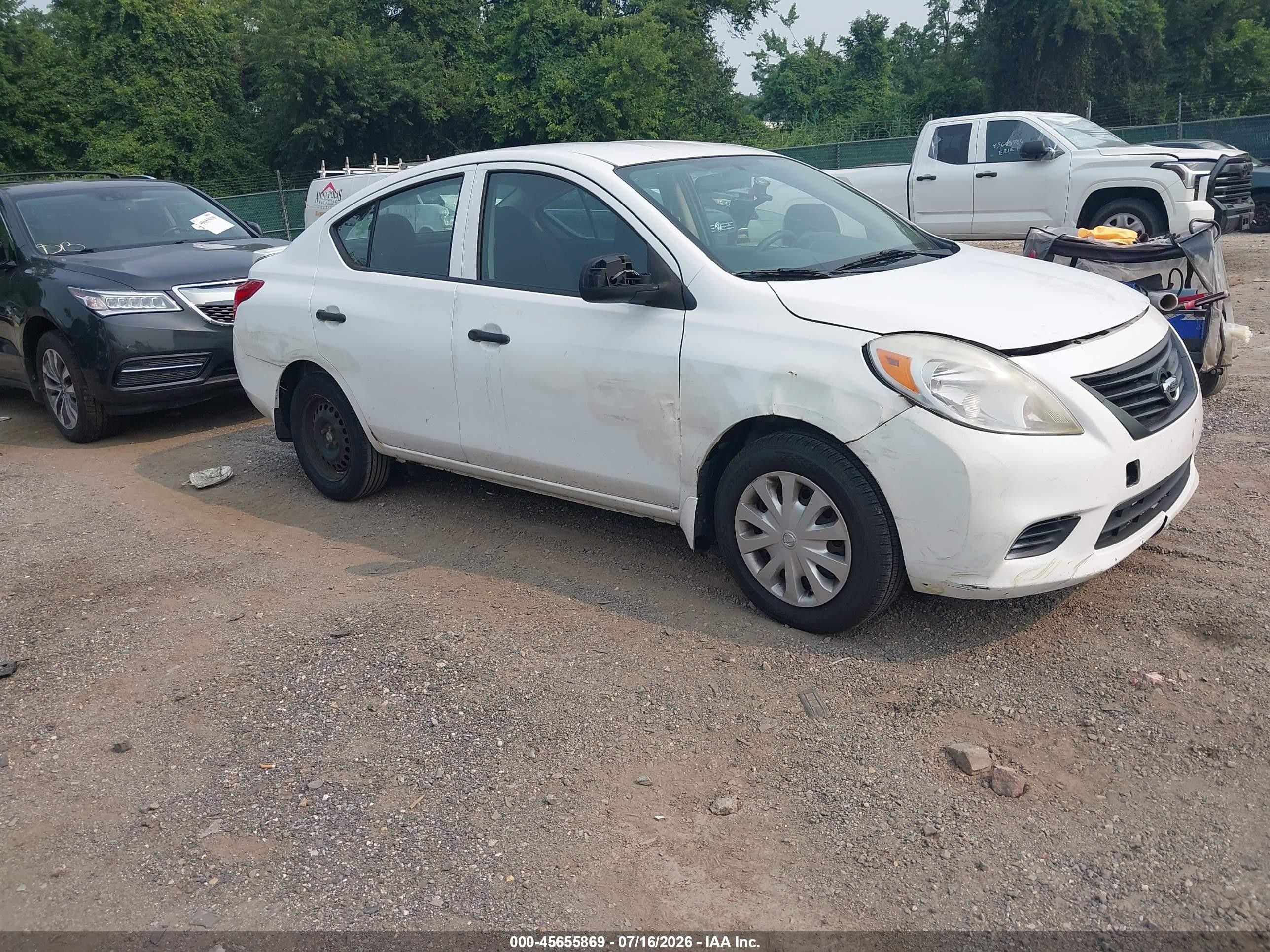 2014 Nissan Versa 1.6 S+ White vin: 3N1CN7AP7EL832256