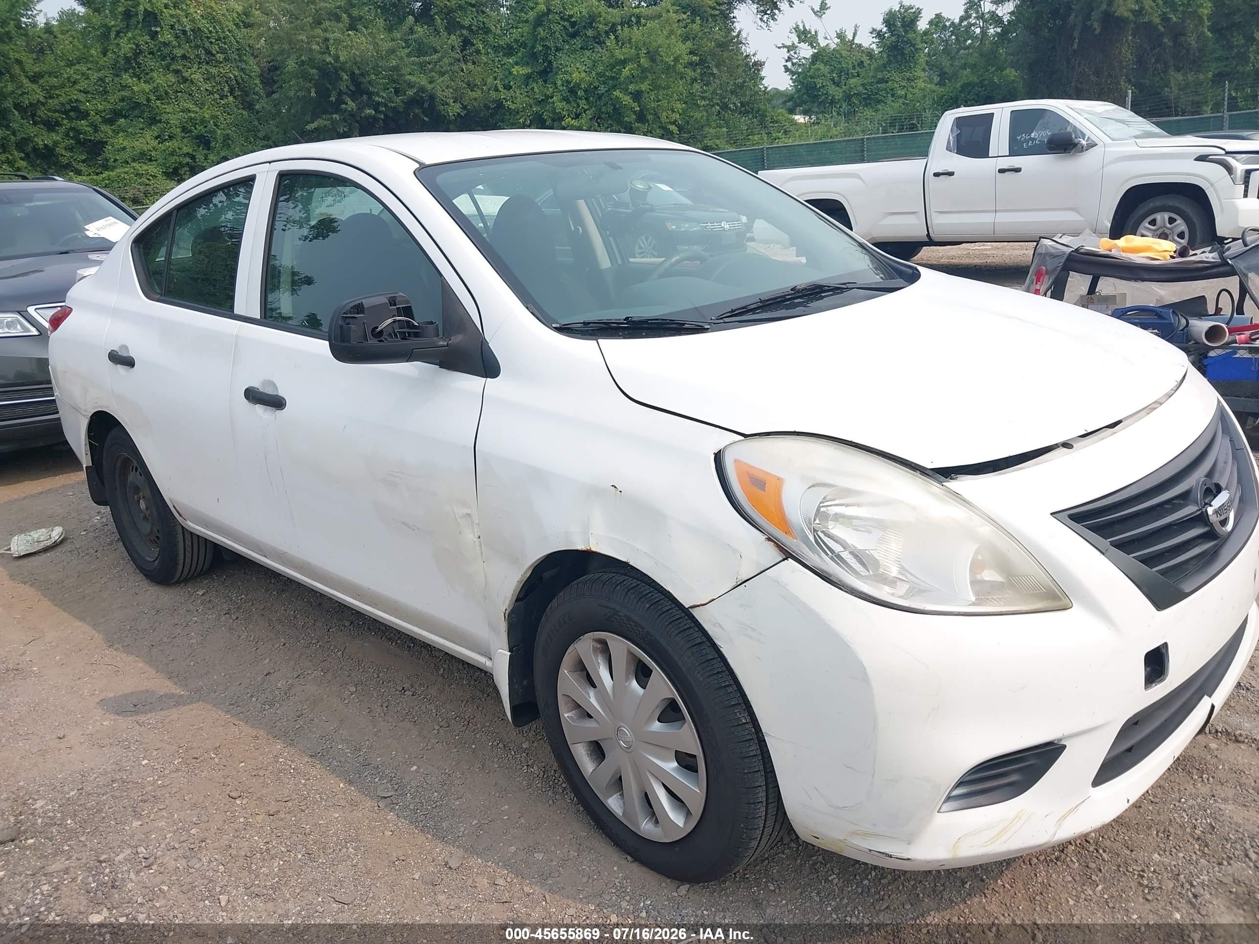 2014 Nissan Versa 1.6 S+ White vin: 3N1CN7AP7EL832256