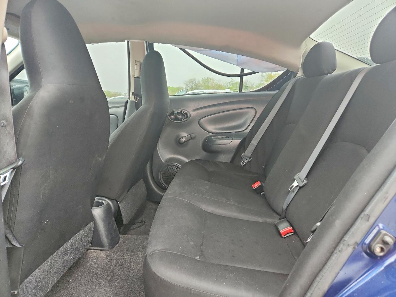 2014 Nissan Versa 1.6 S Plus Blue vin: 3N1CN7AP7EL844522