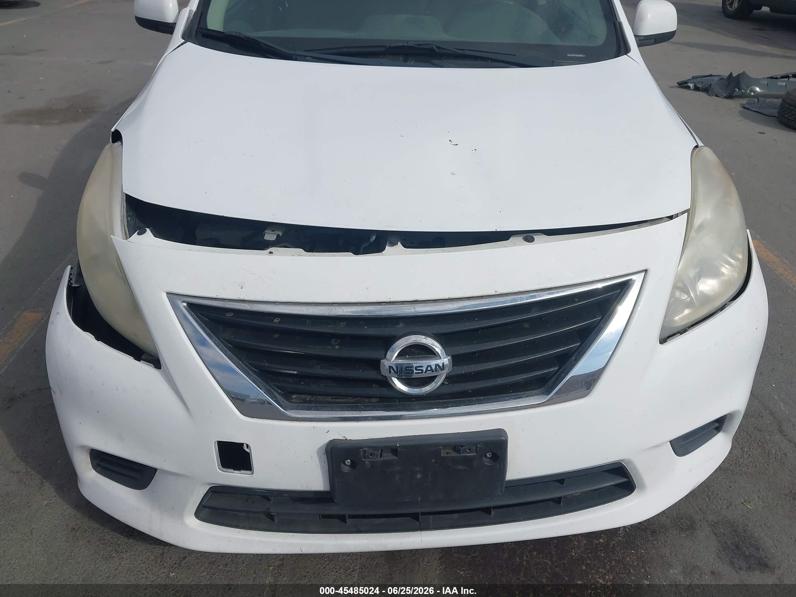 2014 Nissan Versa 1.6 Sv White vin: 3N1CN7AP7EL855066