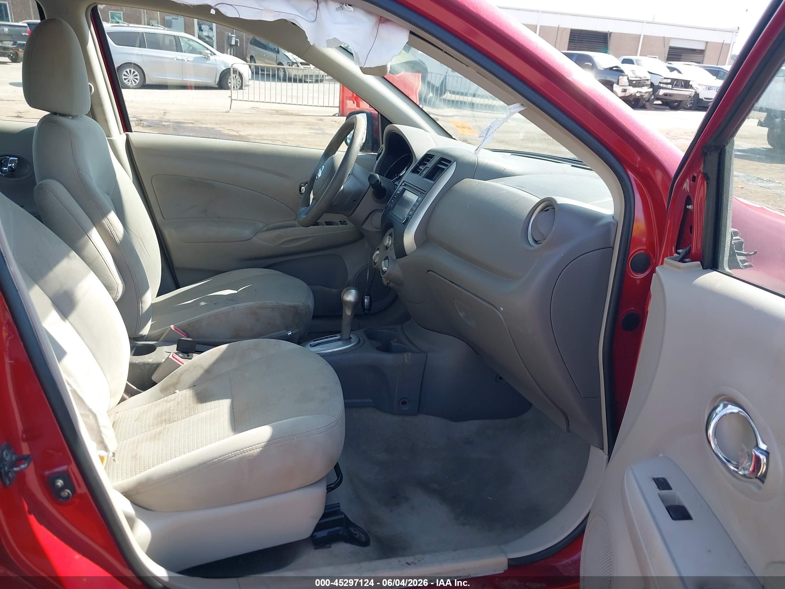 2014 Nissan Versa 1.6 Sl Красный vin: 3N1CN7AP7EL860137