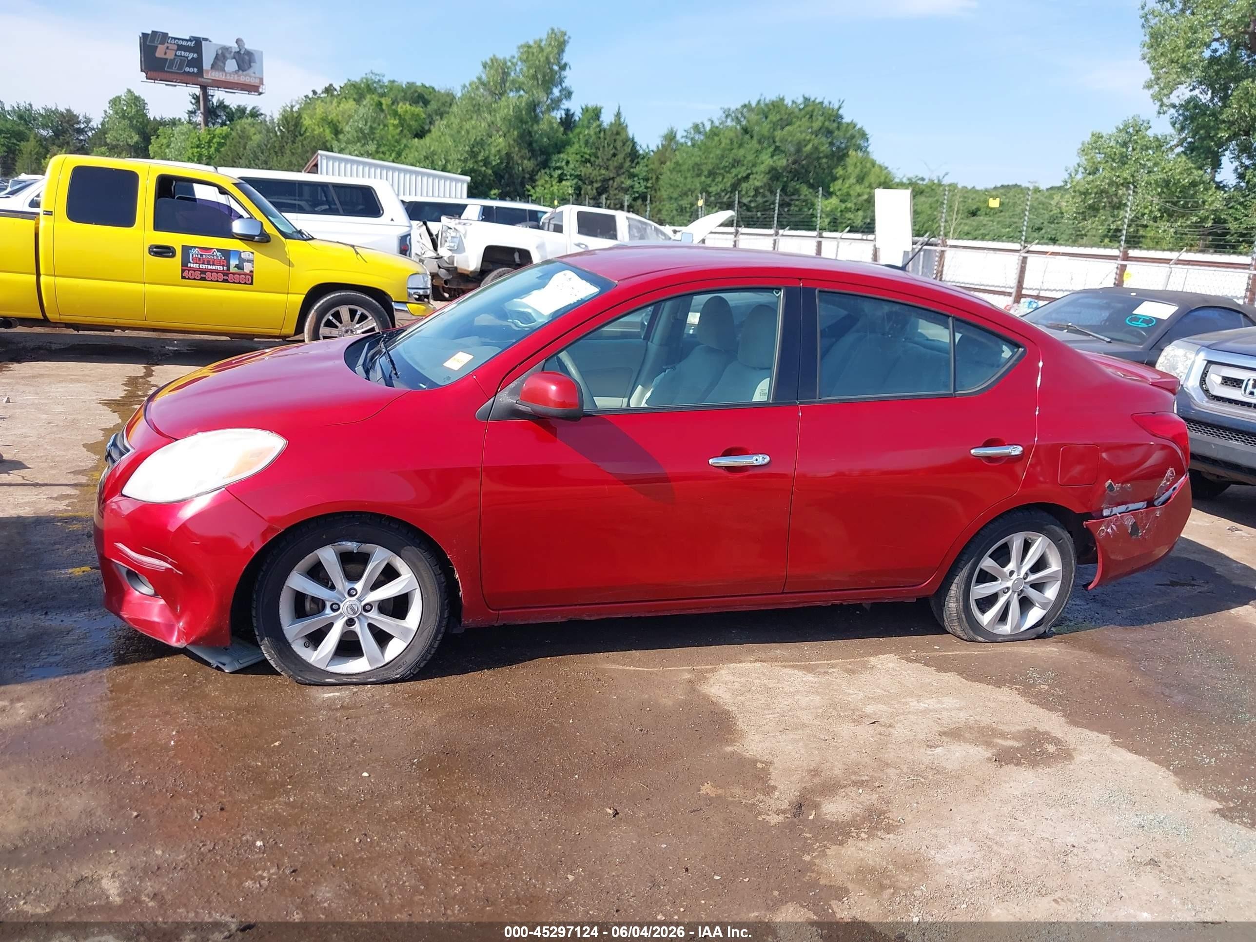 2014 Nissan Versa 1.6 Sl Красный vin: 3N1CN7AP7EL860137