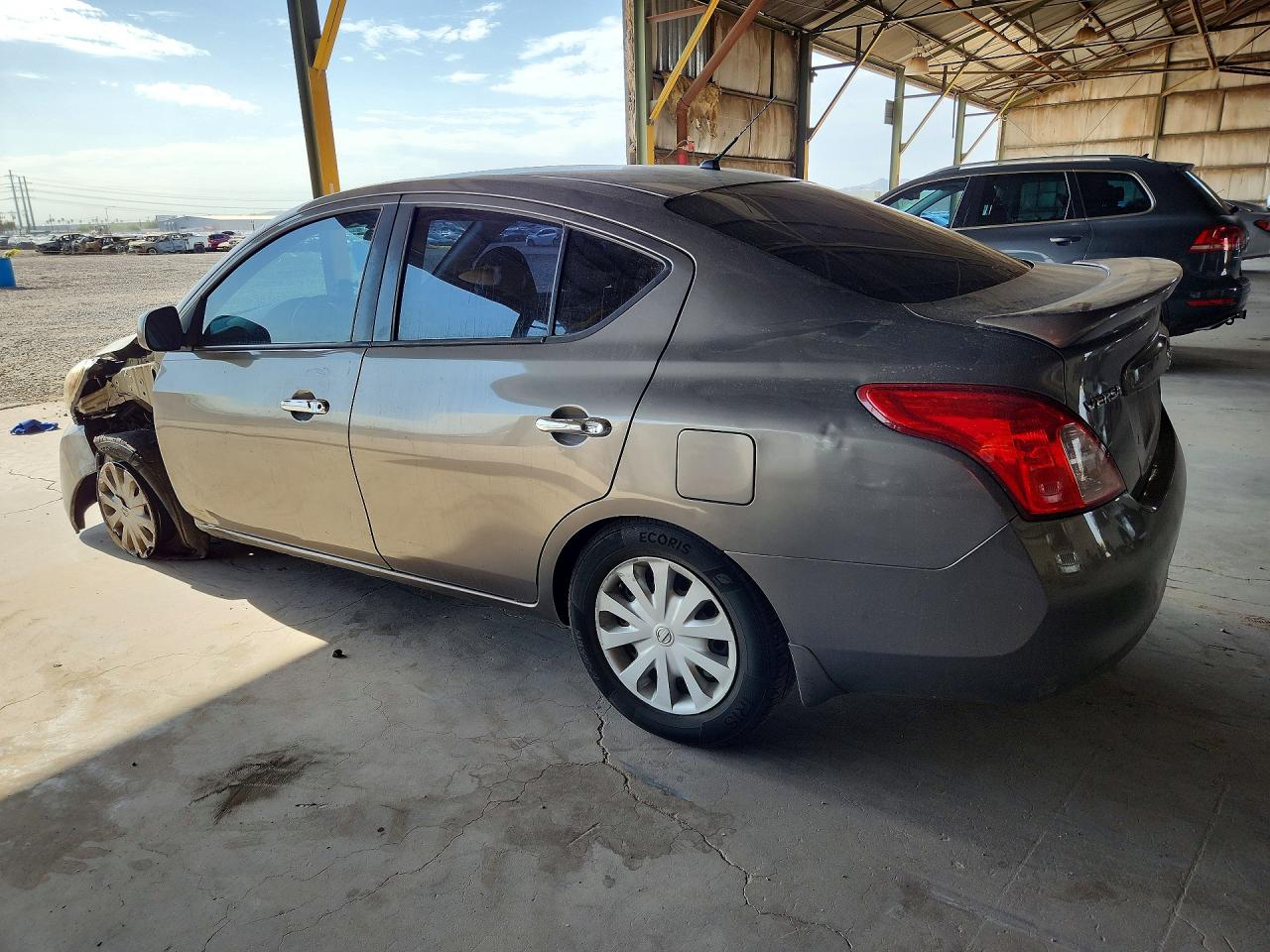 2014 Nissan Versa 1.6 Sv Gray vin: 3N1CN7AP7EL875656