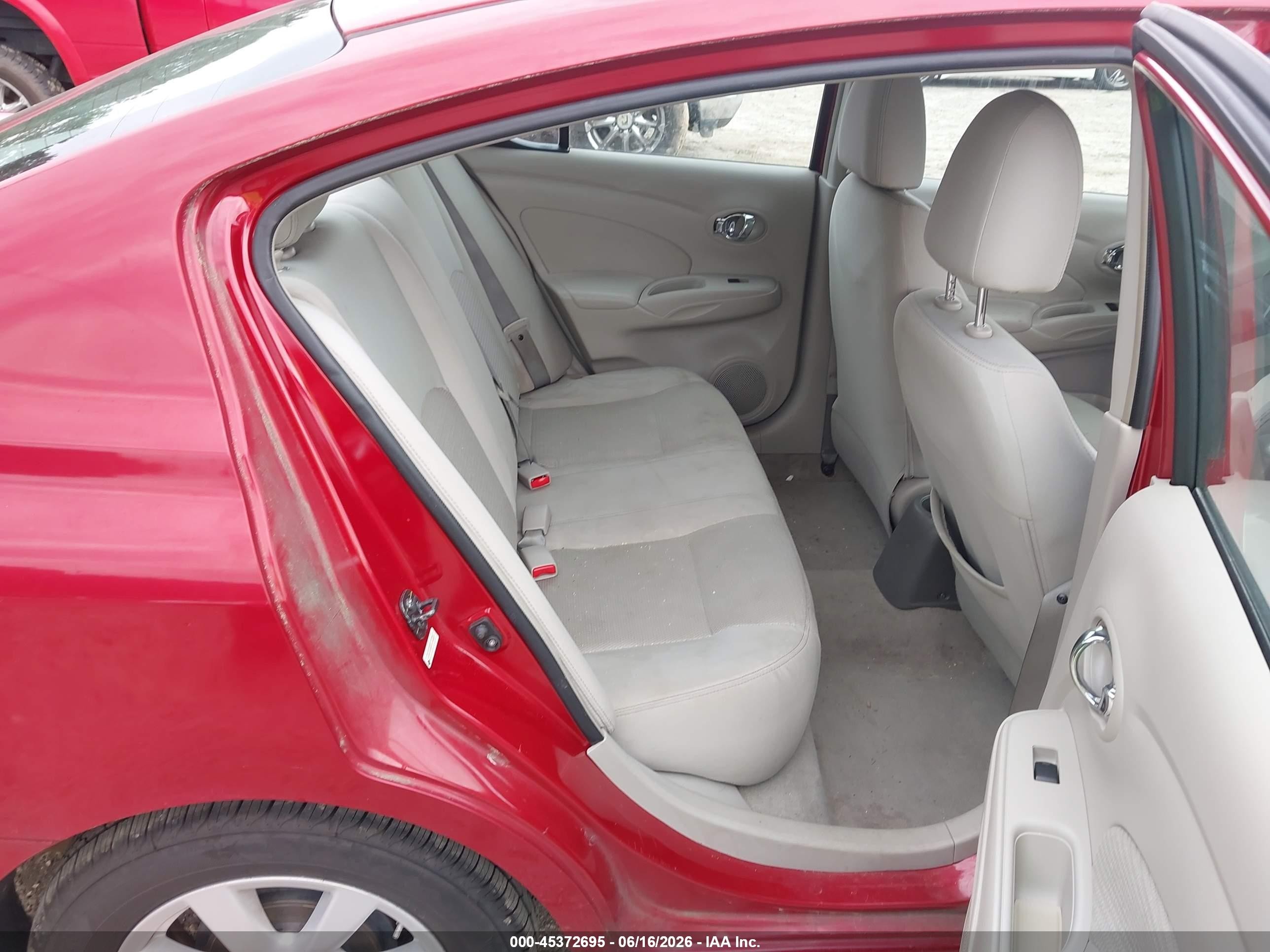 2014 Nissan Versa 1.6 Sv Red vin: 3N1CN7AP7EL876306