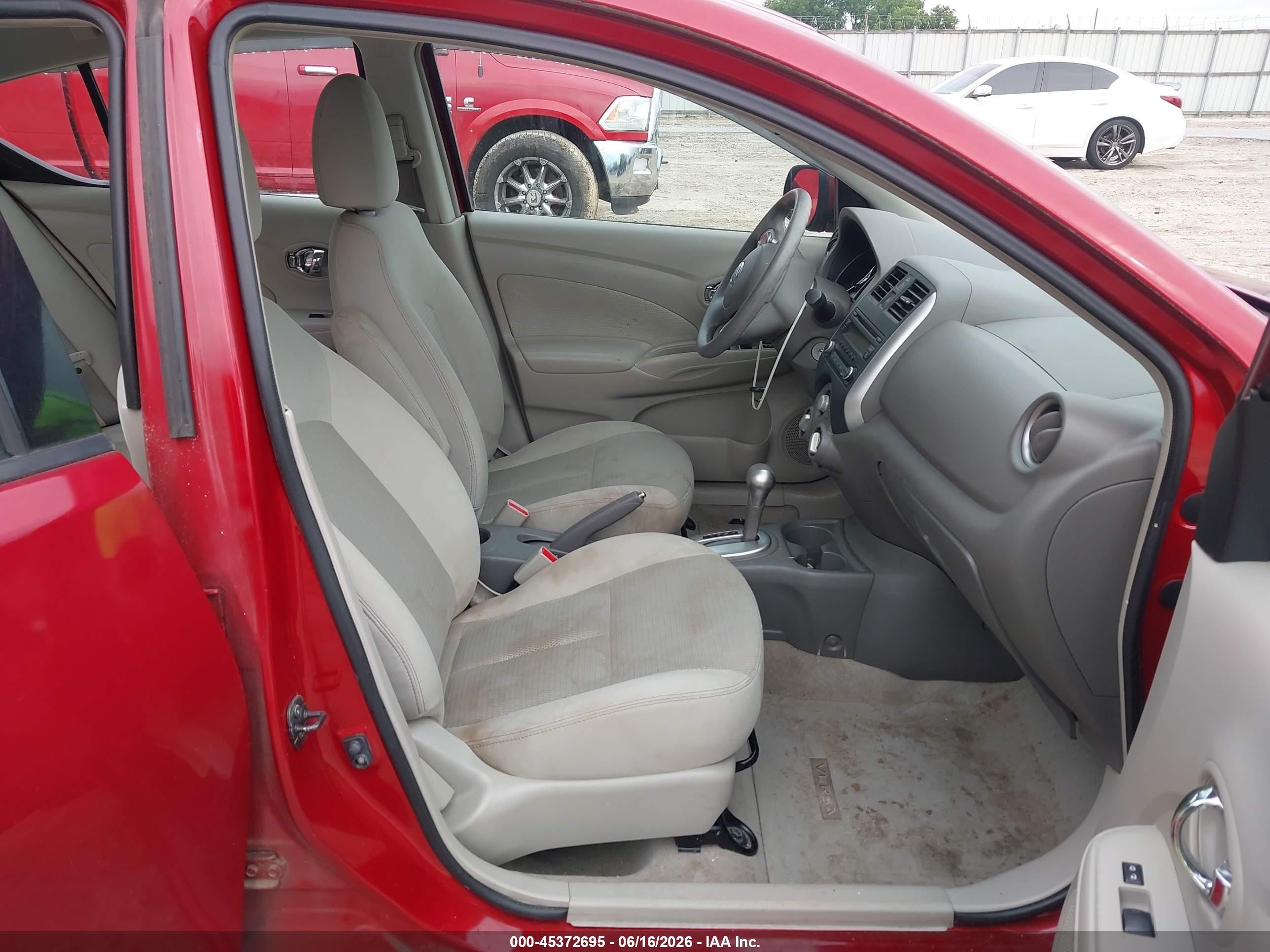 2014 Nissan Versa 1.6 Sv Red vin: 3N1CN7AP7EL876306