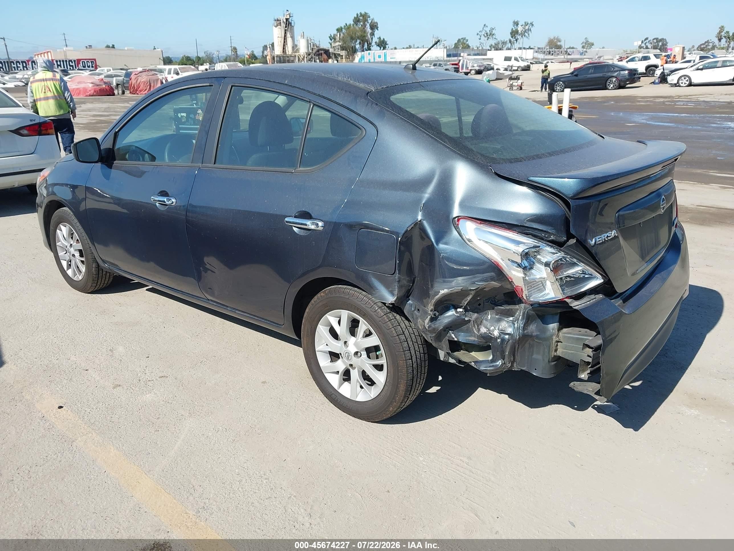 2015 Nissan Versa 1.6 Sv Dark Blue vin: 3N1CN7AP7FL802966