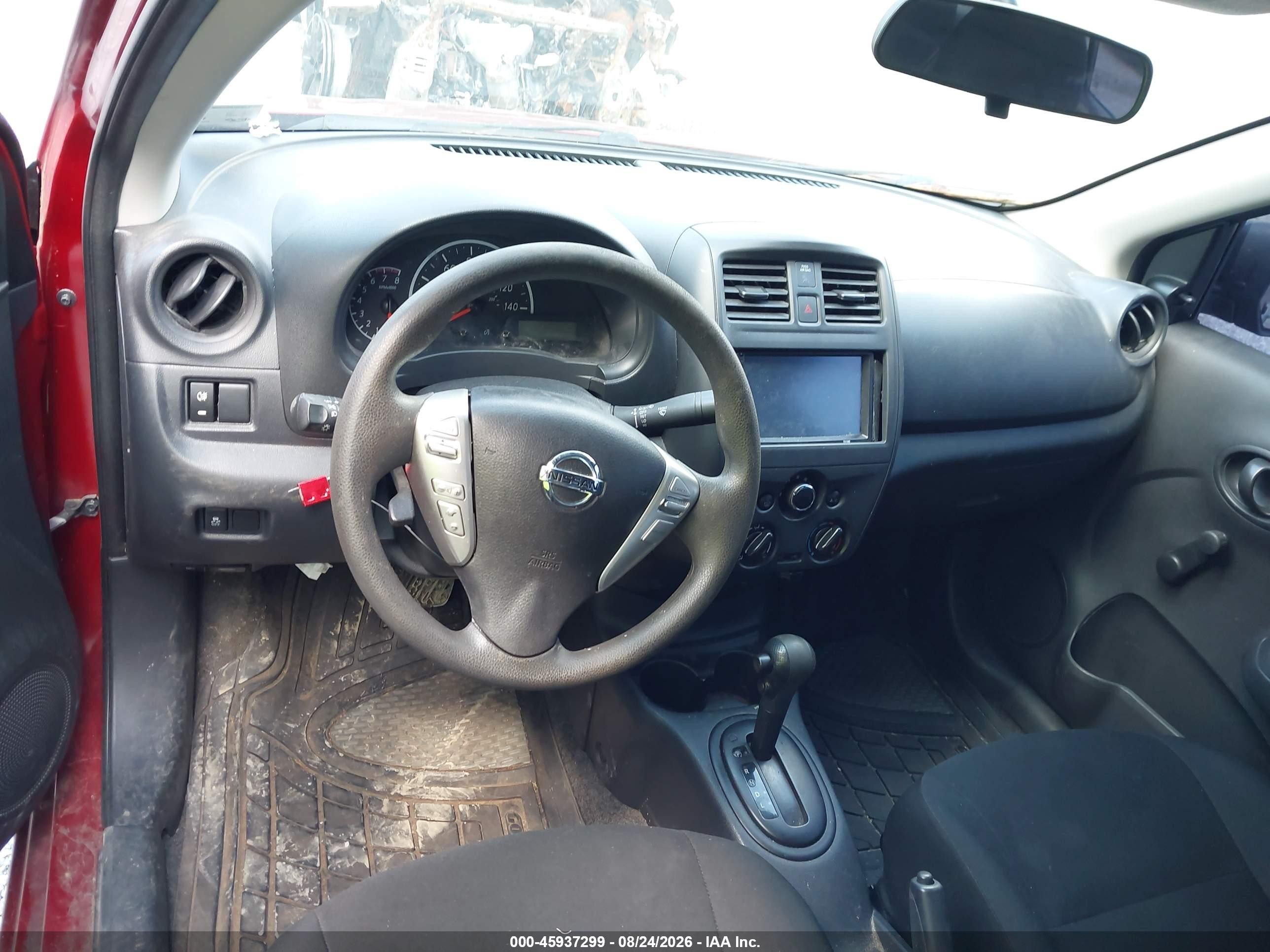2015 Nissan Versa 1.6 S+ Red vin: 3N1CN7AP7FL820299