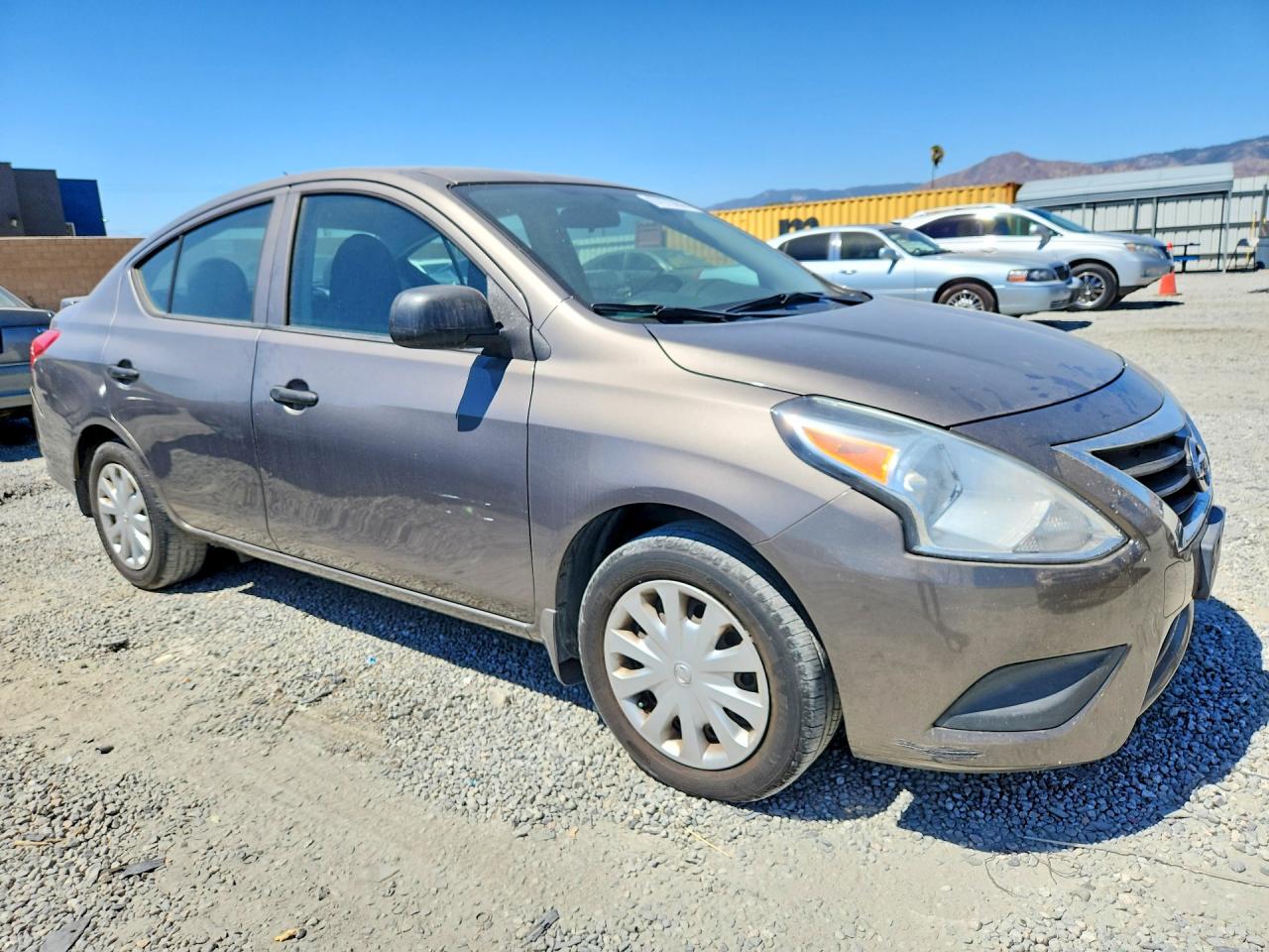 2015 Nissan Versa 1.6 S Plus Tan vin: 3N1CN7AP7FL820366