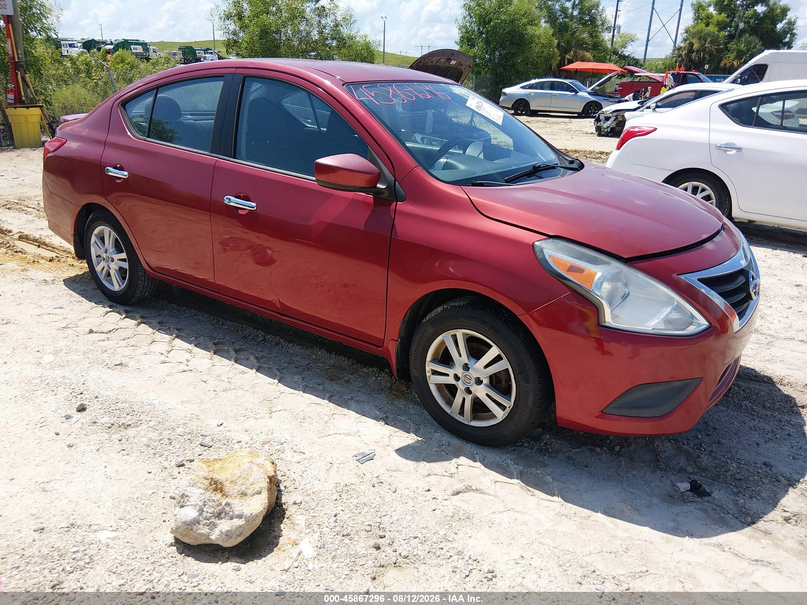 2015 Nissan Versa 1.6 Sv Red vin: 3N1CN7AP7FL841685