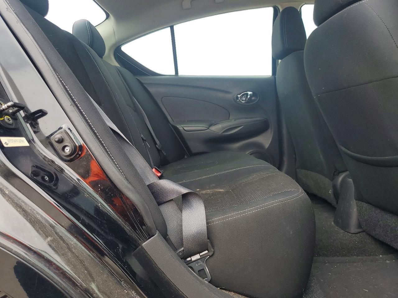 2015 Nissan Versa 1.6 Sv Black vin: 3N1CN7AP7FL847969