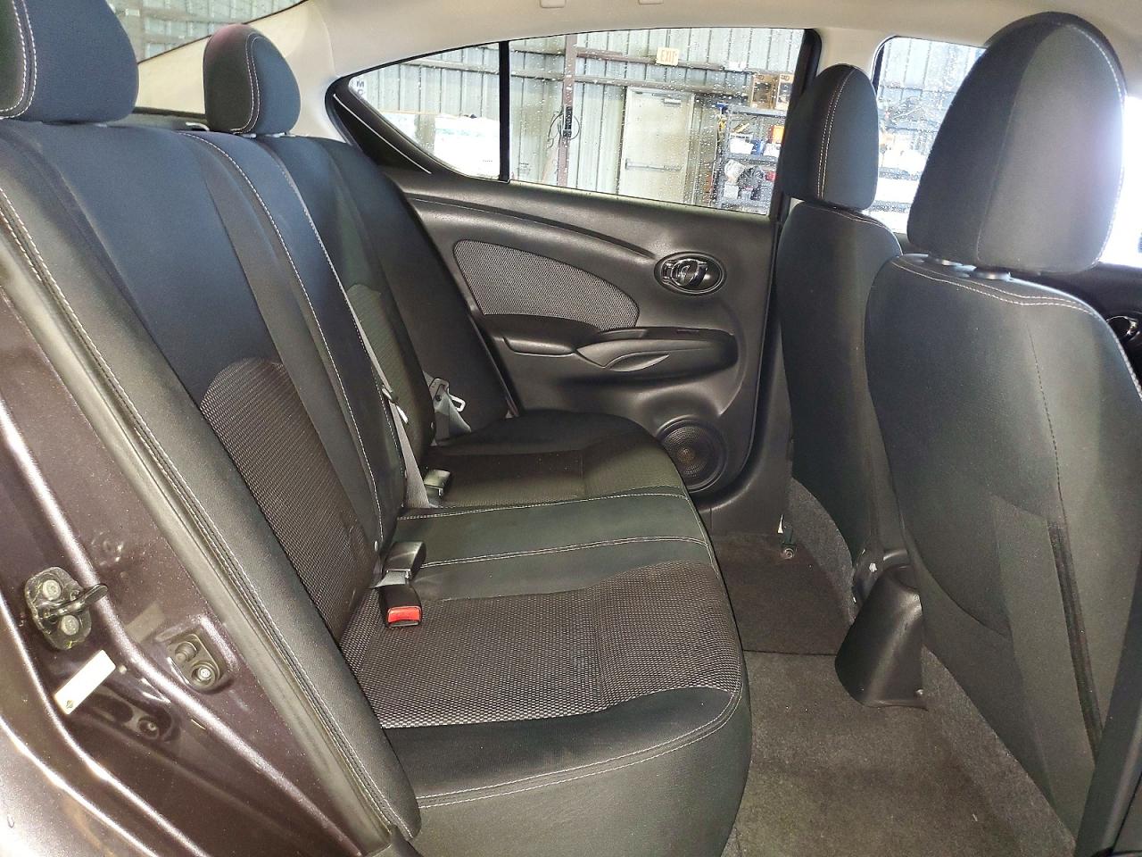 2015 Nissan Versa 1.6 Sv Gray vin: 3N1CN7AP7FL852282