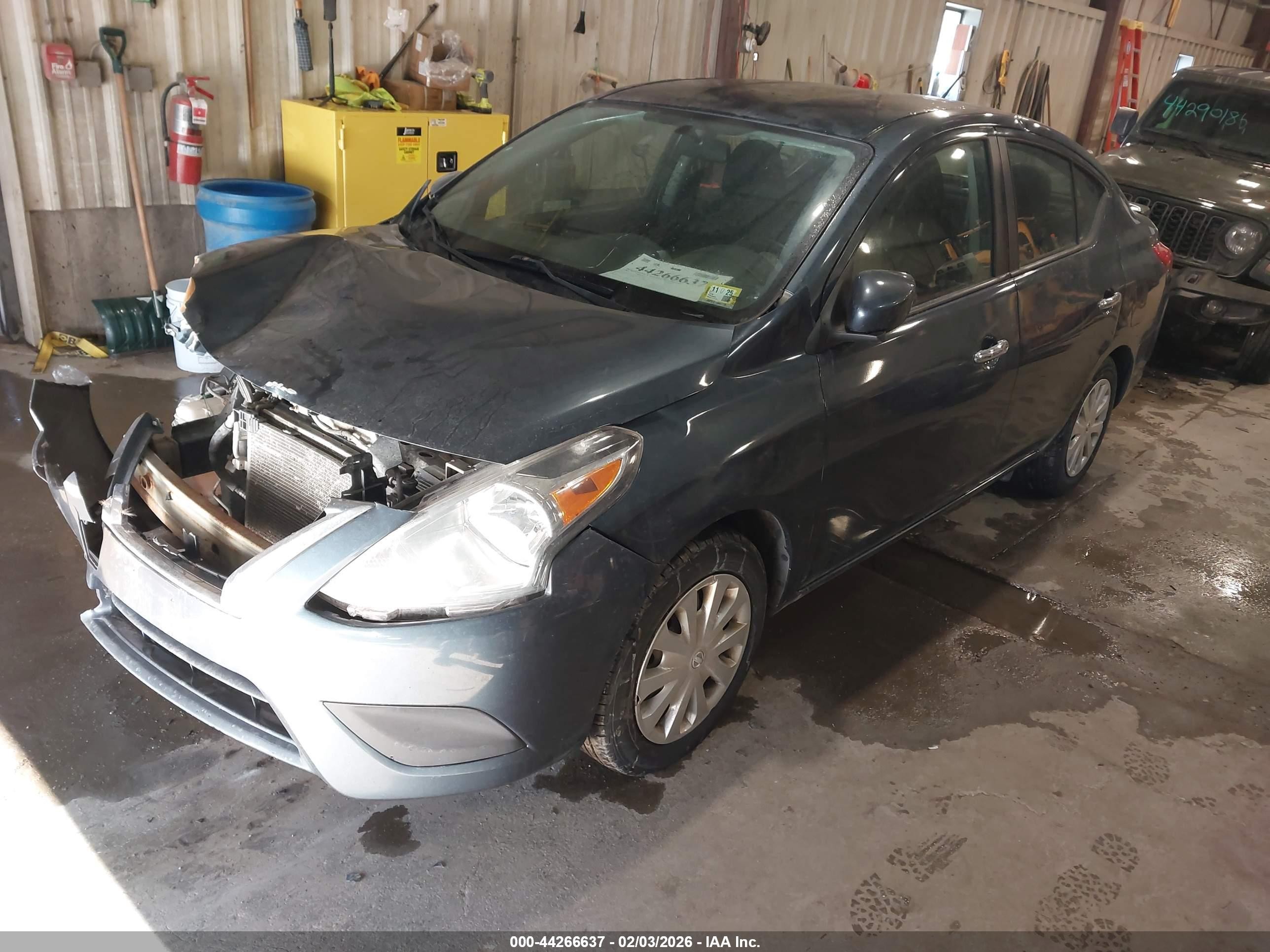 2015 Nissan Versa 1.6 S/1.6 S+/1.6 Sl/1.6 Sv Blue vin: 3N1CN7AP7FL855540