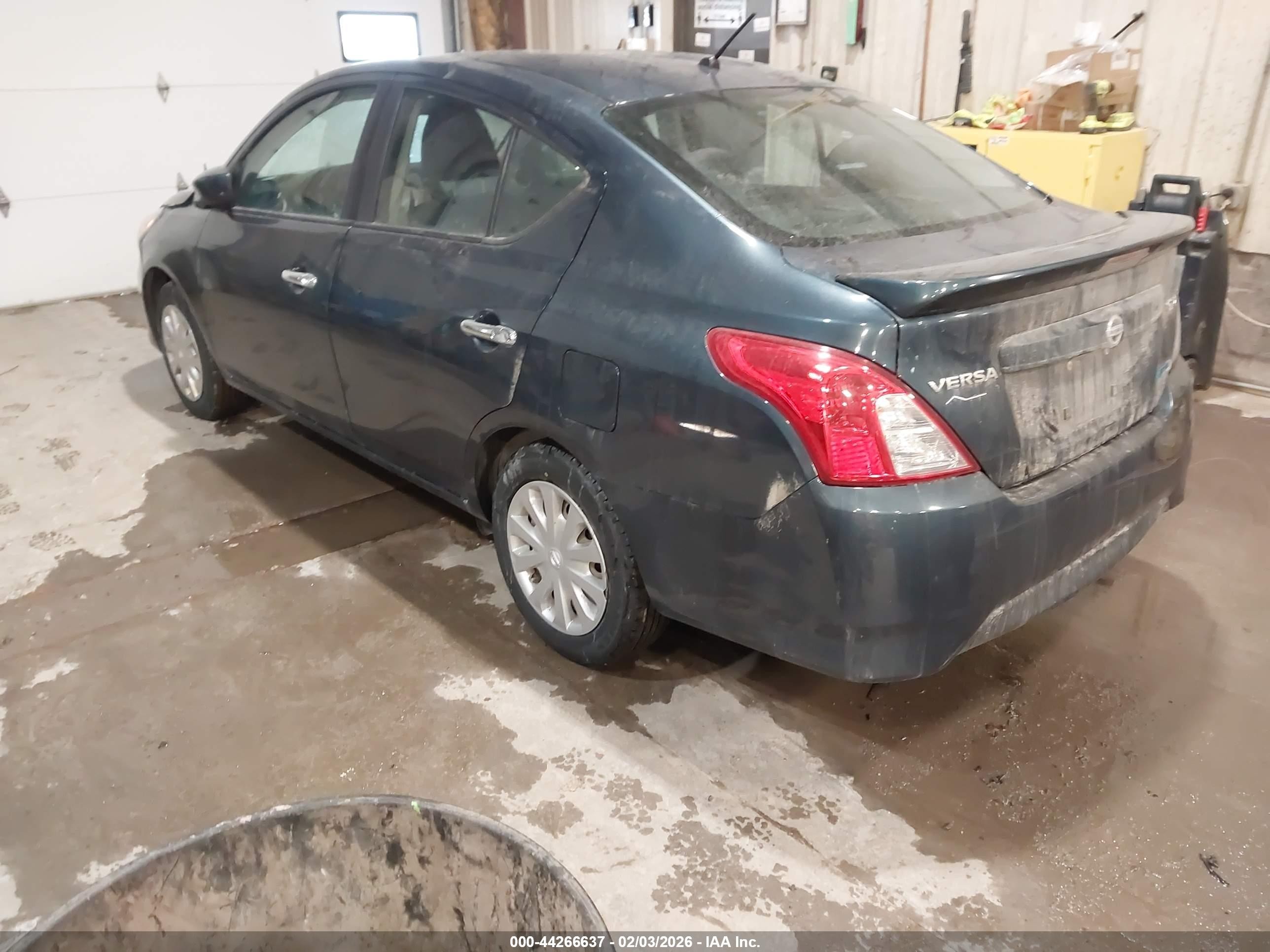 2015 Nissan Versa 1.6 S/1.6 S+/1.6 Sl/1.6 Sv Blue vin: 3N1CN7AP7FL855540