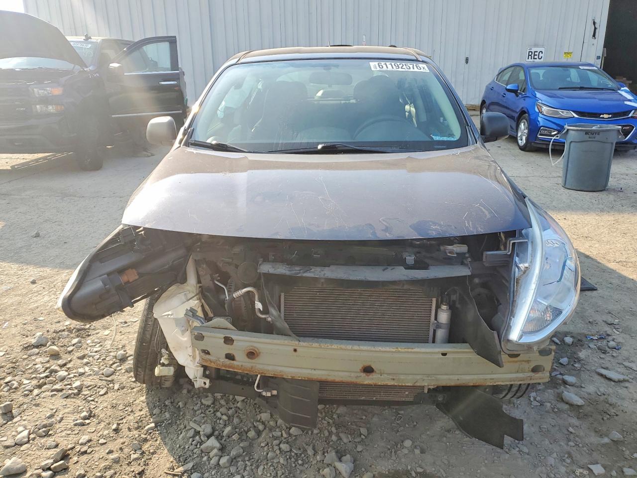 2015 Nissan Versa 1.6 S Brown vin: 3N1CN7AP7FL868188