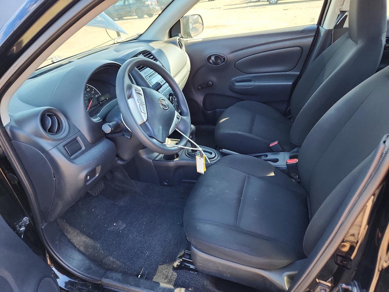 2015 Nissan Versa 1.6 S Plus Black vin: 3N1CN7AP7FL881829