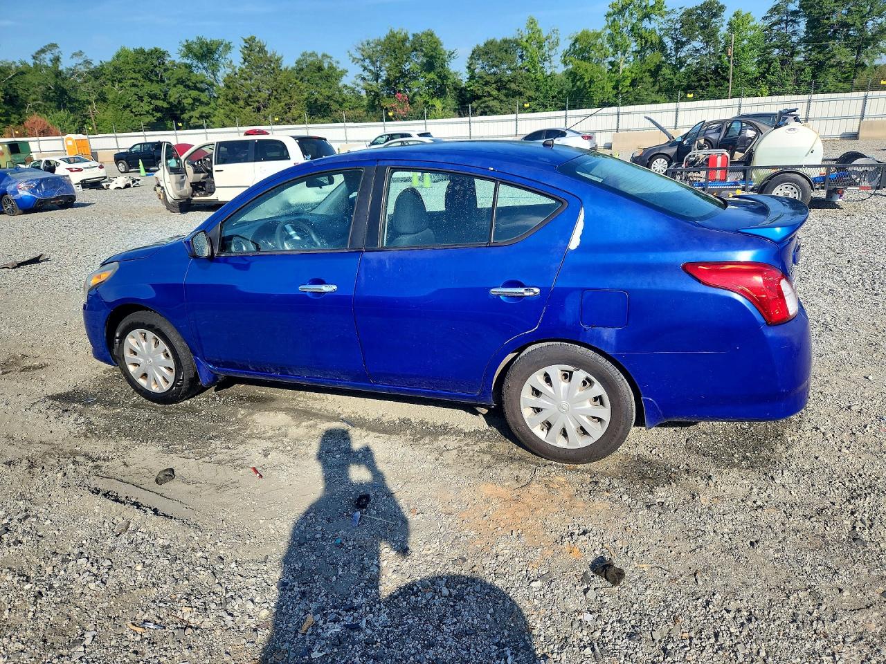 2015 Nissan Versa 1.6 Sv Blue vin: 3N1CN7AP7FL893253