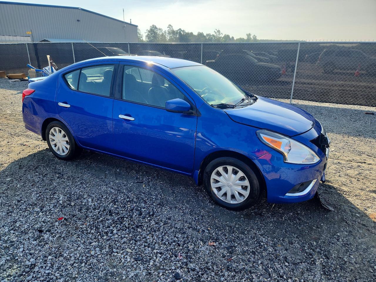 2015 Nissan Versa 1.6 Sv Blue vin: 3N1CN7AP7FL893253