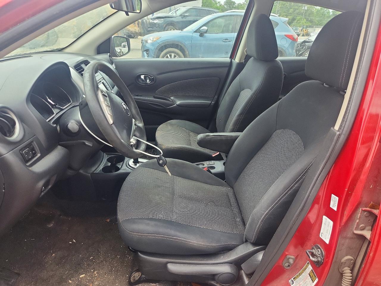 2015 Nissan Versa 1.6 Sv Red vin: 3N1CN7AP7FL898615