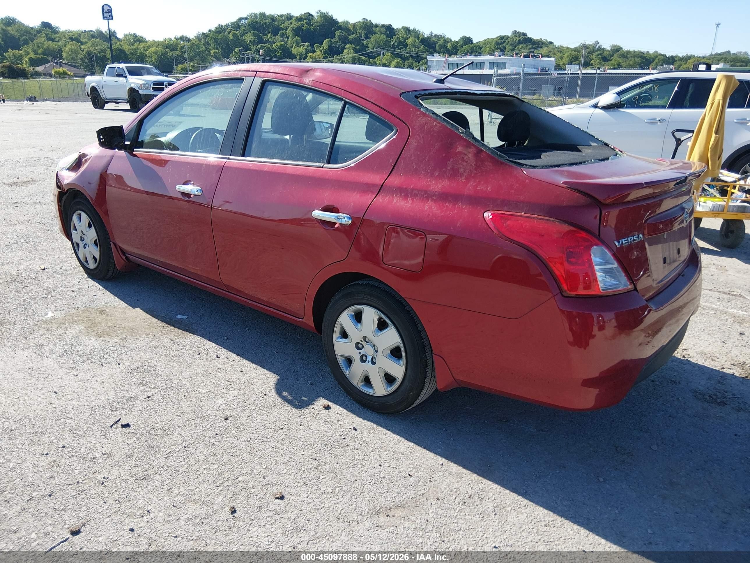 2015 Nissan Versa 1.6 Sv Red vin: 3N1CN7AP7FL904798