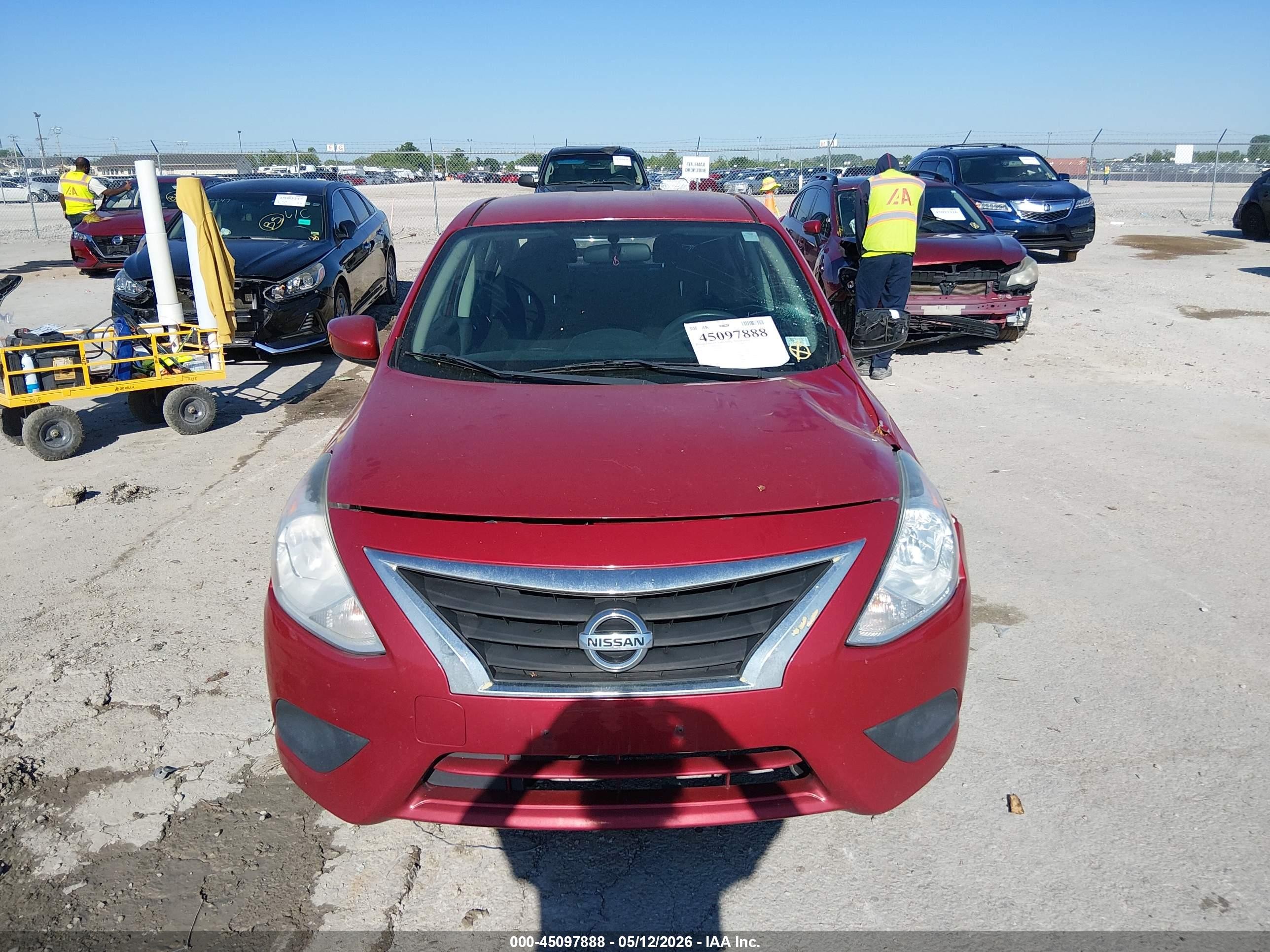 2015 Nissan Versa 1.6 Sv Red vin: 3N1CN7AP7FL904798
