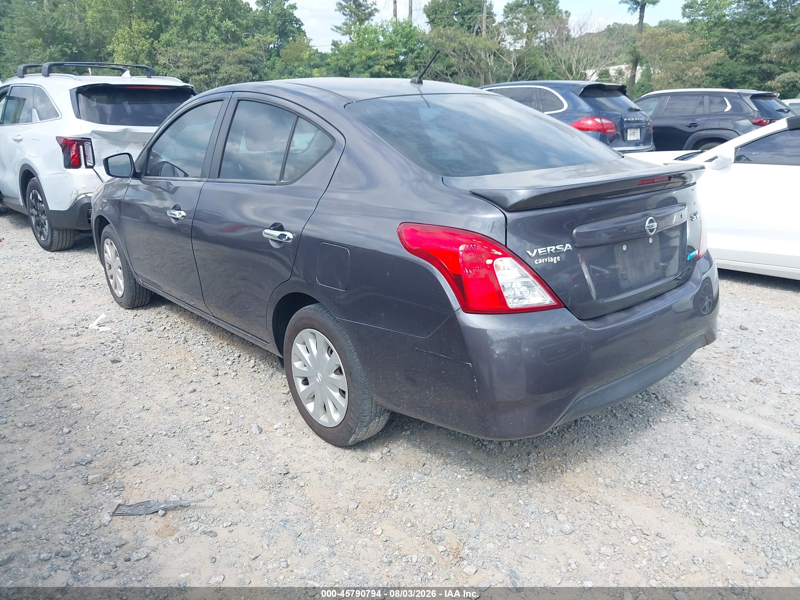 2015 Nissan Versa 1.6 Sv Gray vin: 3N1CN7AP7FL914134