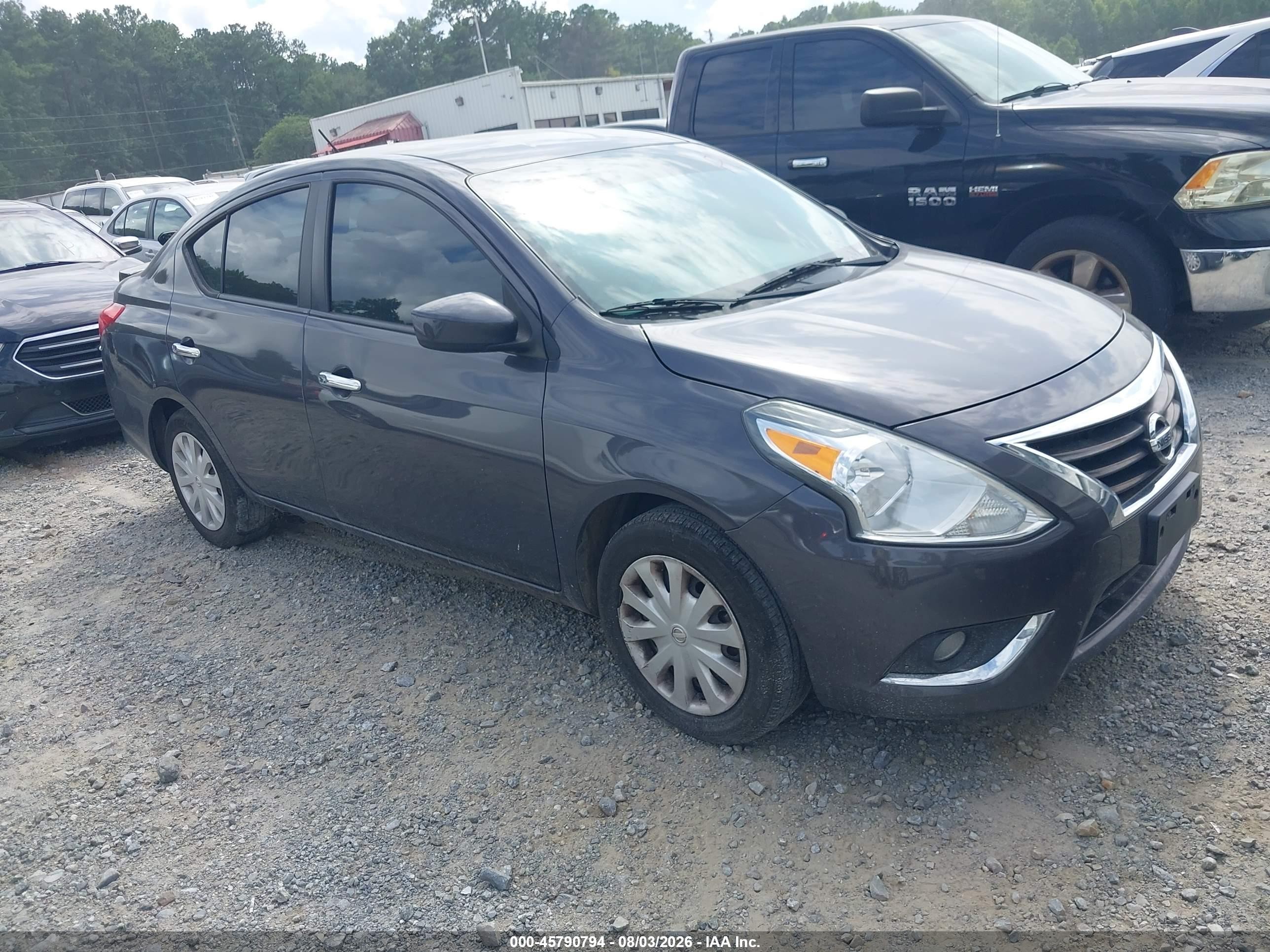 2015 Nissan Versa 1.6 Sv Gray vin: 3N1CN7AP7FL914134