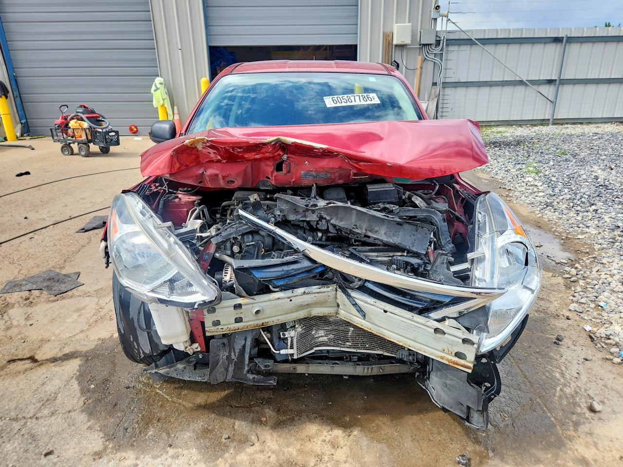2015 Nissan Versa 1.6 S Plus Burgundy vin: 3N1CN7AP7FL931967