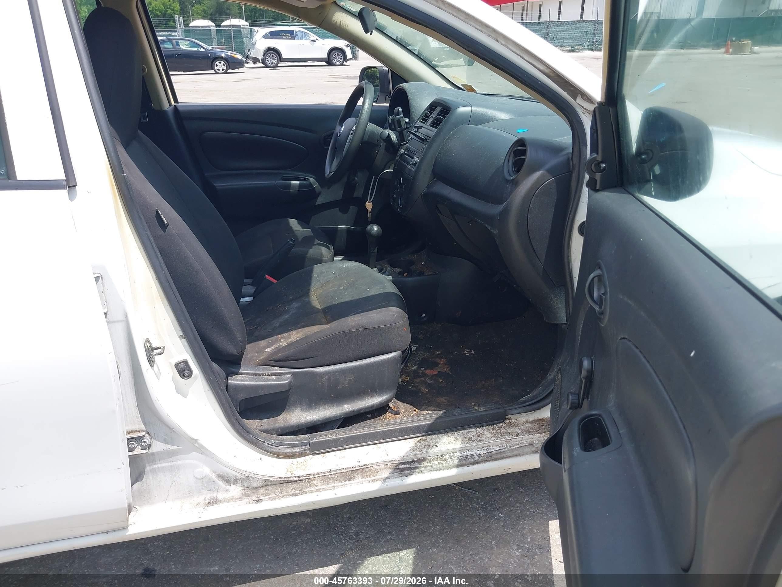 2015 Nissan Versa 1.6 S+ White vin: 3N1CN7AP7FL946632