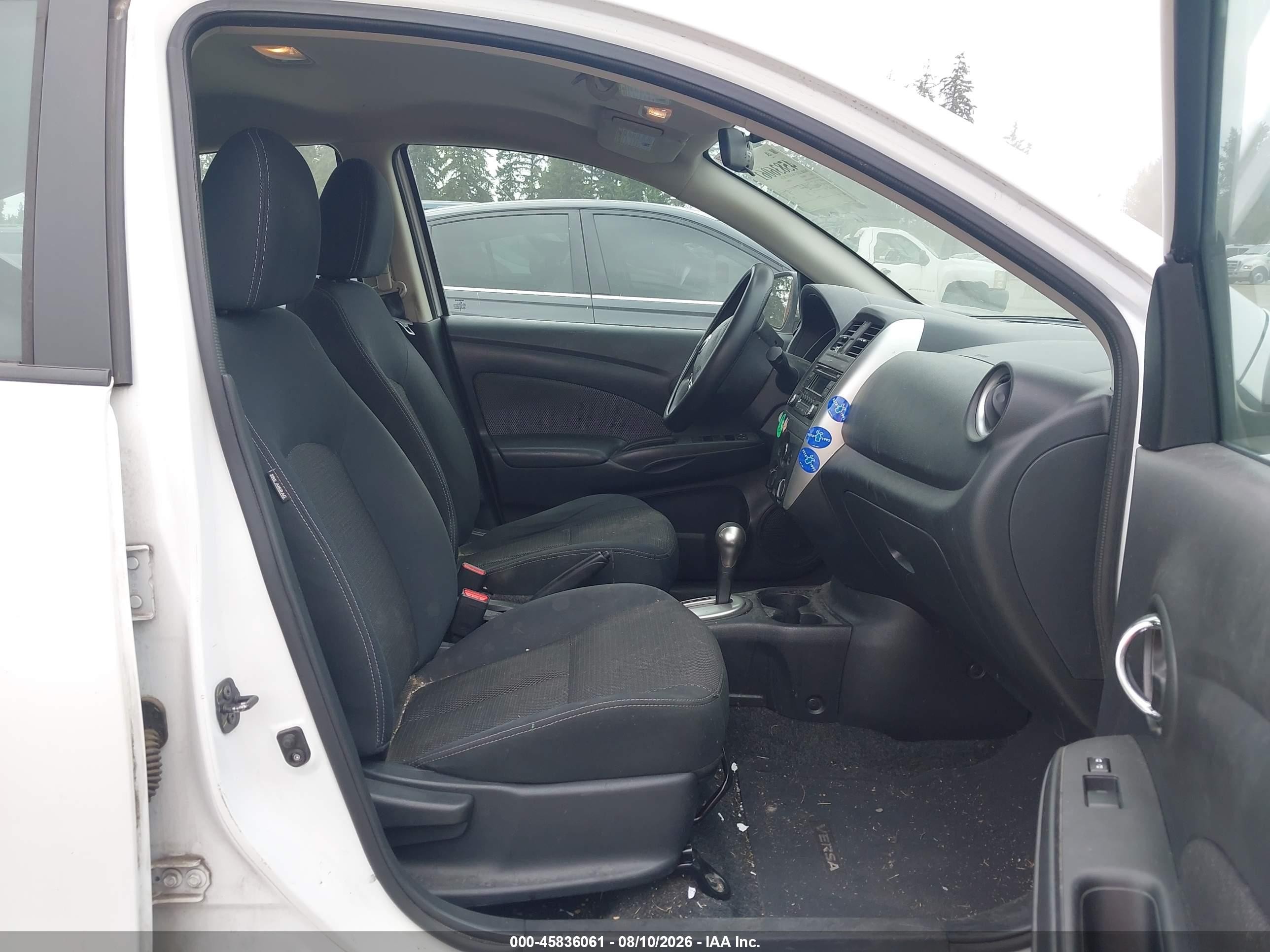 2016 Nissan Versa 1.6 S/1.6 S+/1.6 Sl/1.6 Sv White vin: 3N1CN7AP7GL834608