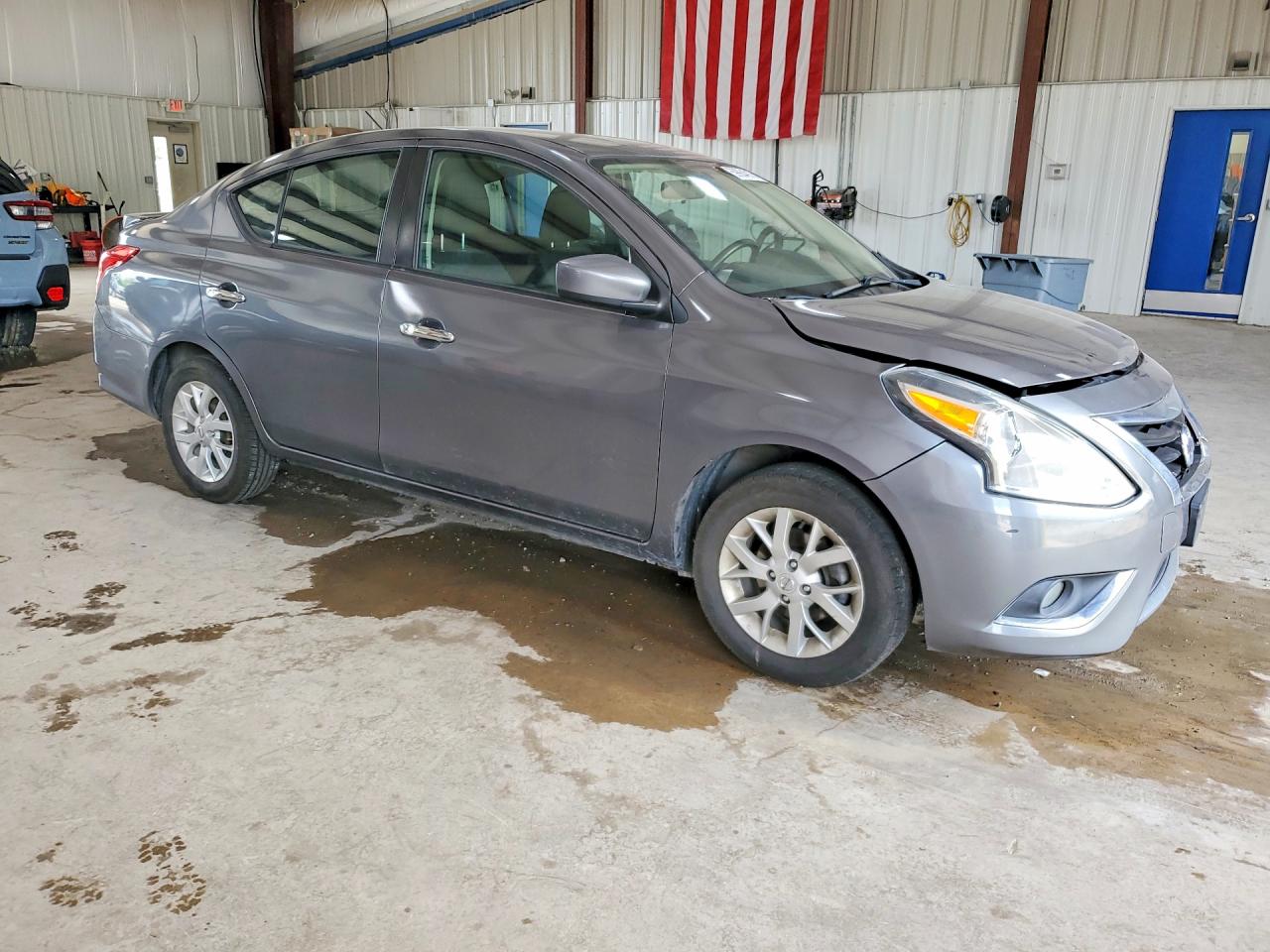 2018 Nissan Versa Sv Gray vin: 3N1CN7AP7JL877966