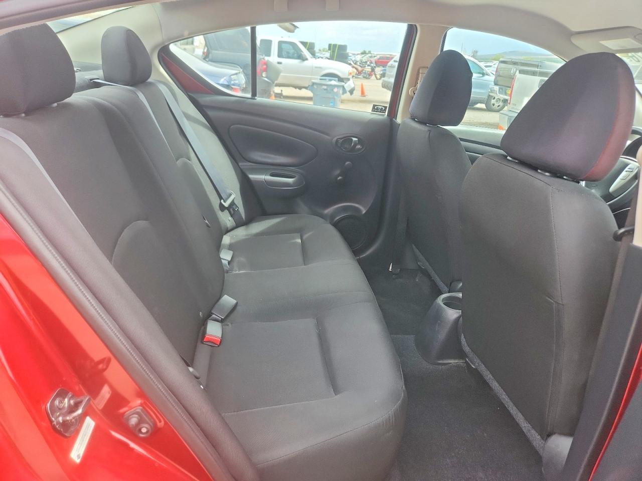 2019 Nissan Versa S Plus Бордовый vin: 3N1CN7AP7KL828655
