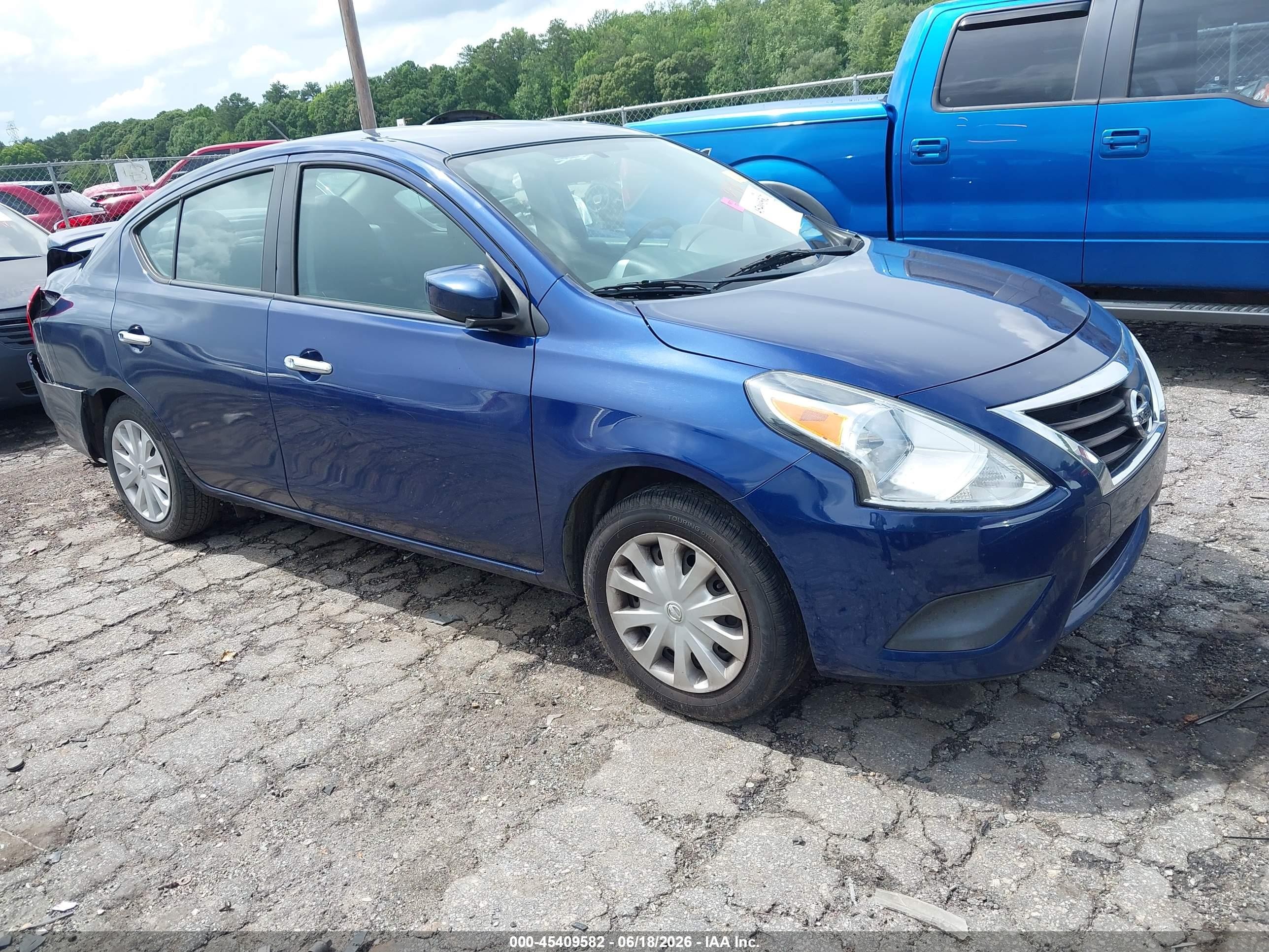 2019 Nissan Versa 1.6 Sv Blue vin: 3N1CN7AP7KL856701